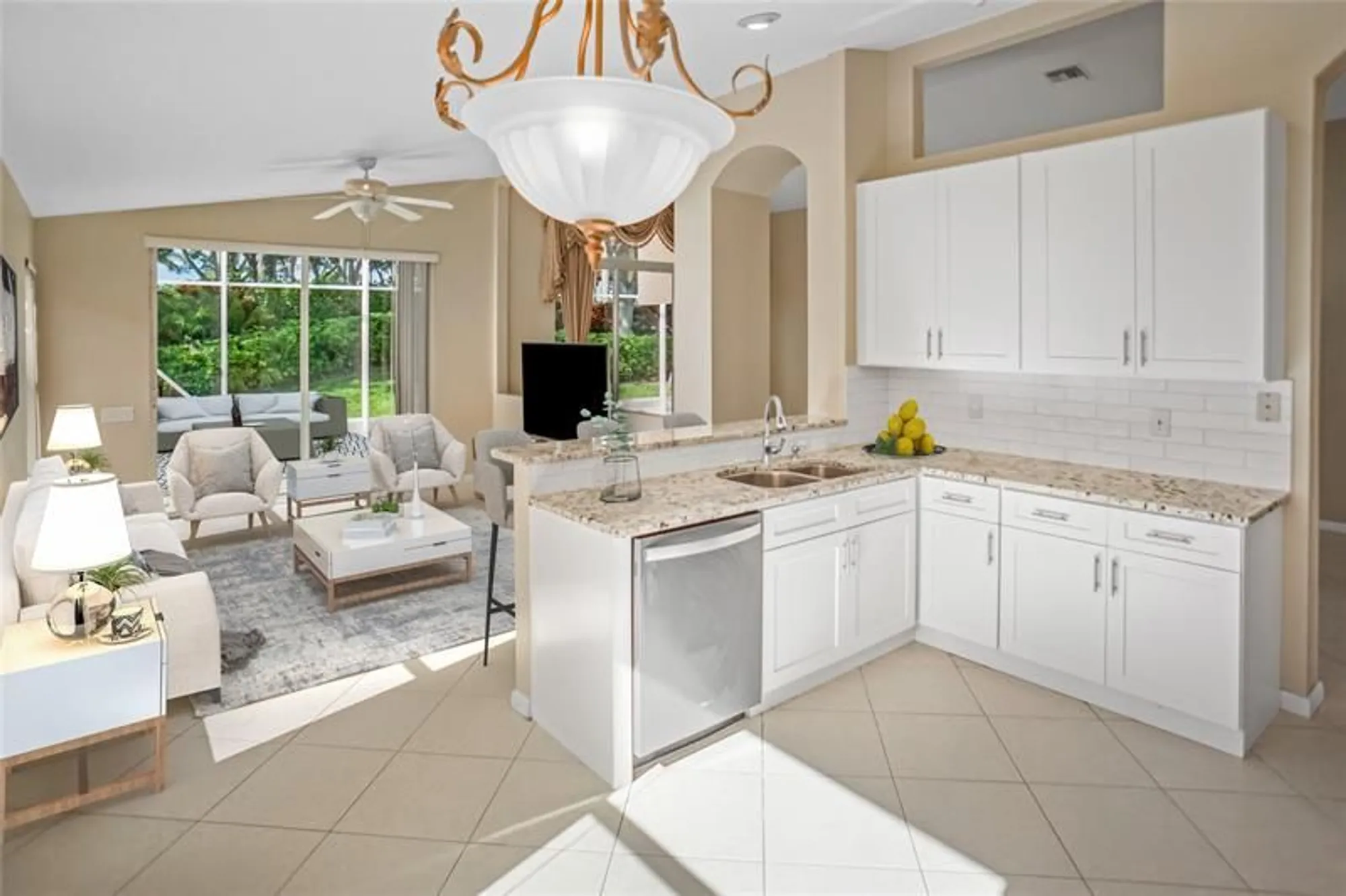 Property Slideshow image 7 of 22 | 5065 glenville dr, Boynton Beach, FL, 33437