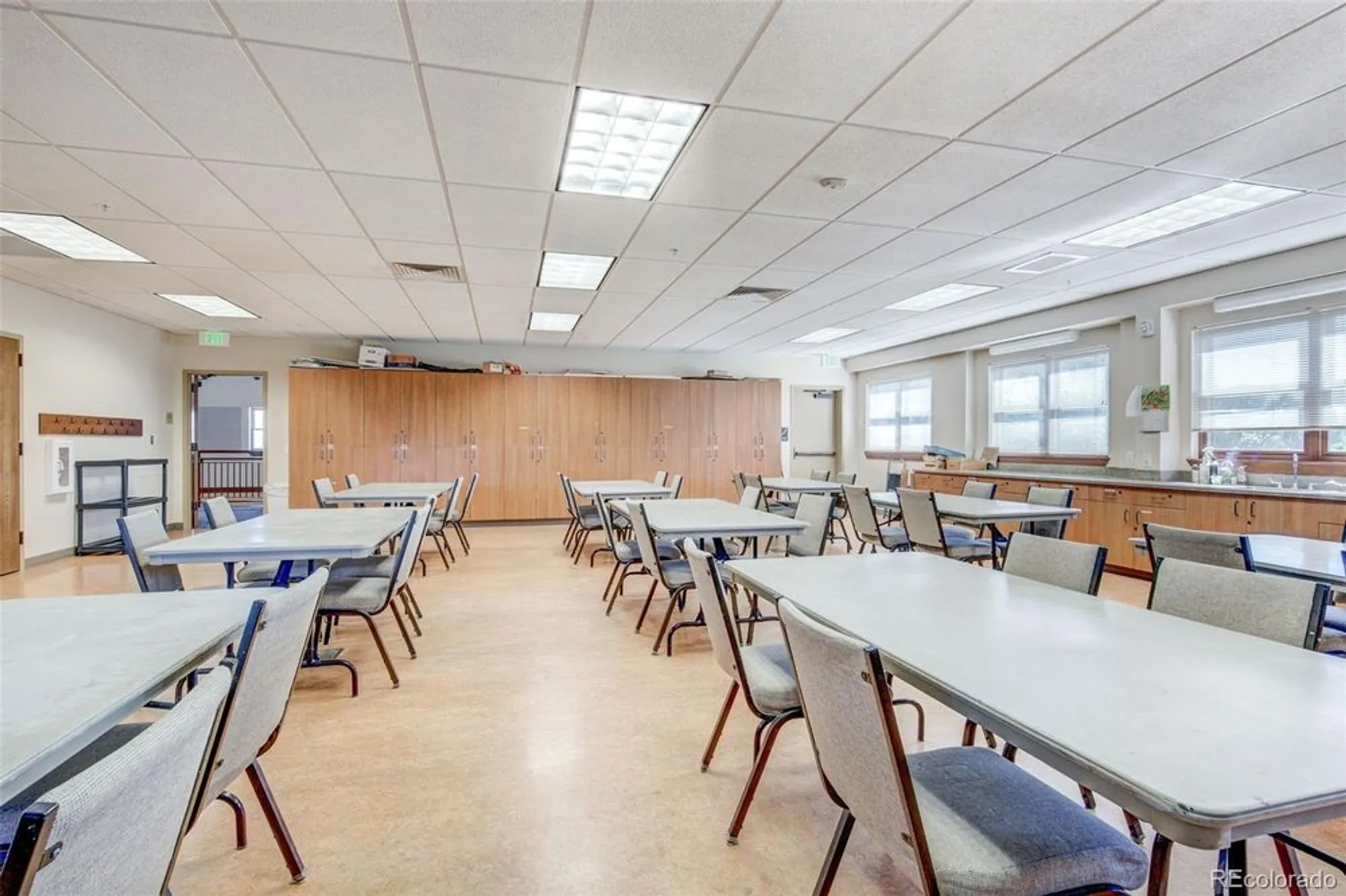 Property Slideshow image 37 of 44 | 13952 e marina dr apt 102, Aurora, CO, 80014