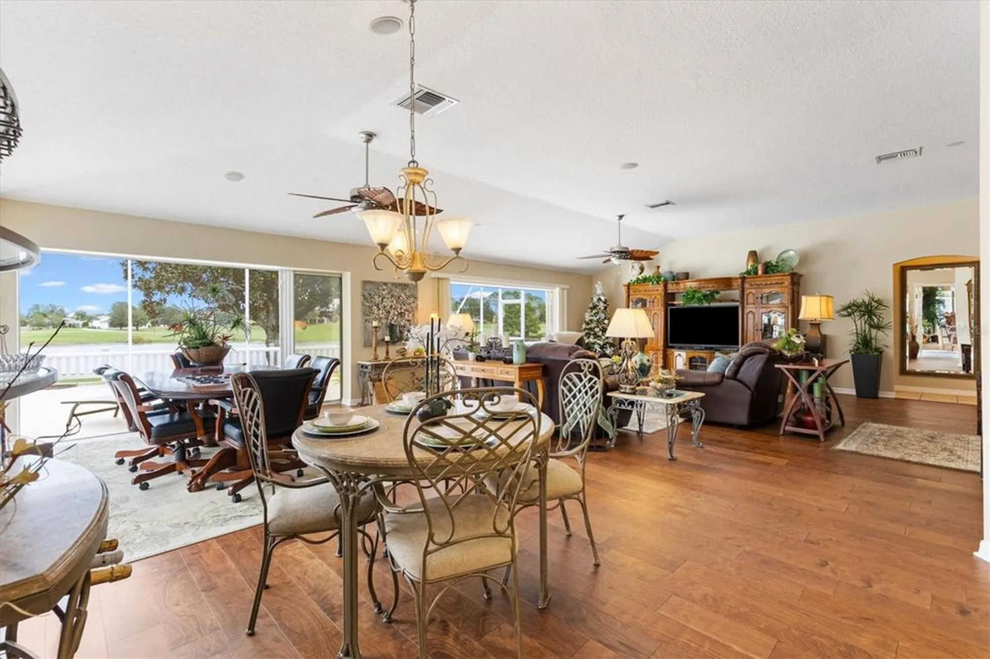 Property Slideshow image 11 of 68 | 17339 se 84th foxgrove ave, The Villages, FL, 32162