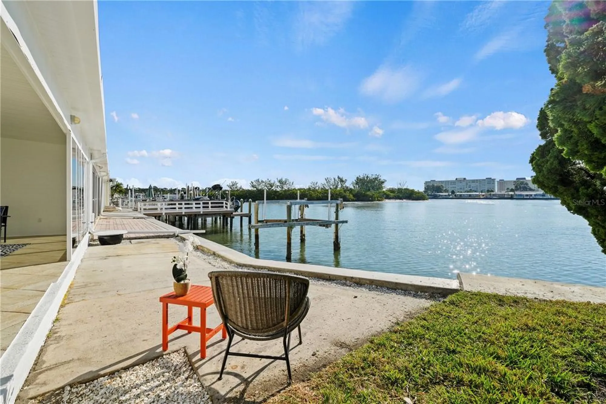 Property Slideshow image 39 of 54 | 642 boca ciega point blvd s, St Petersburg, FL, 33708