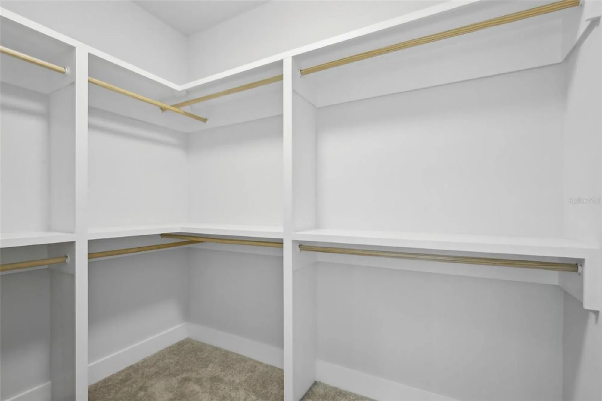 Property Slideshow image 28 of 32 | 718 desert hills way, Sun City Center, FL, 33573