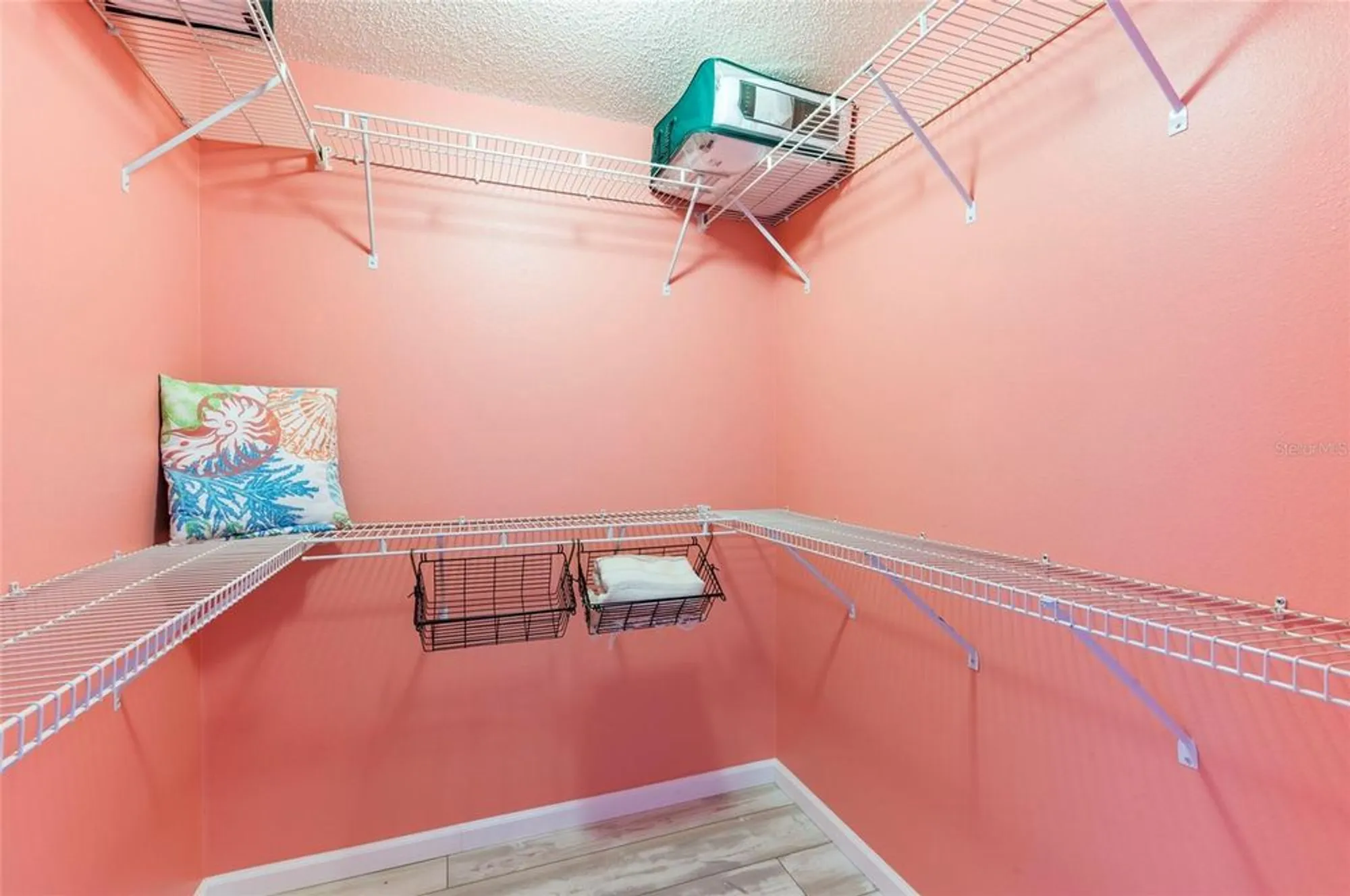 Property Slideshow image 18 of 41 | 1343 perico point cir # 117, Bradenton, FL, 34209