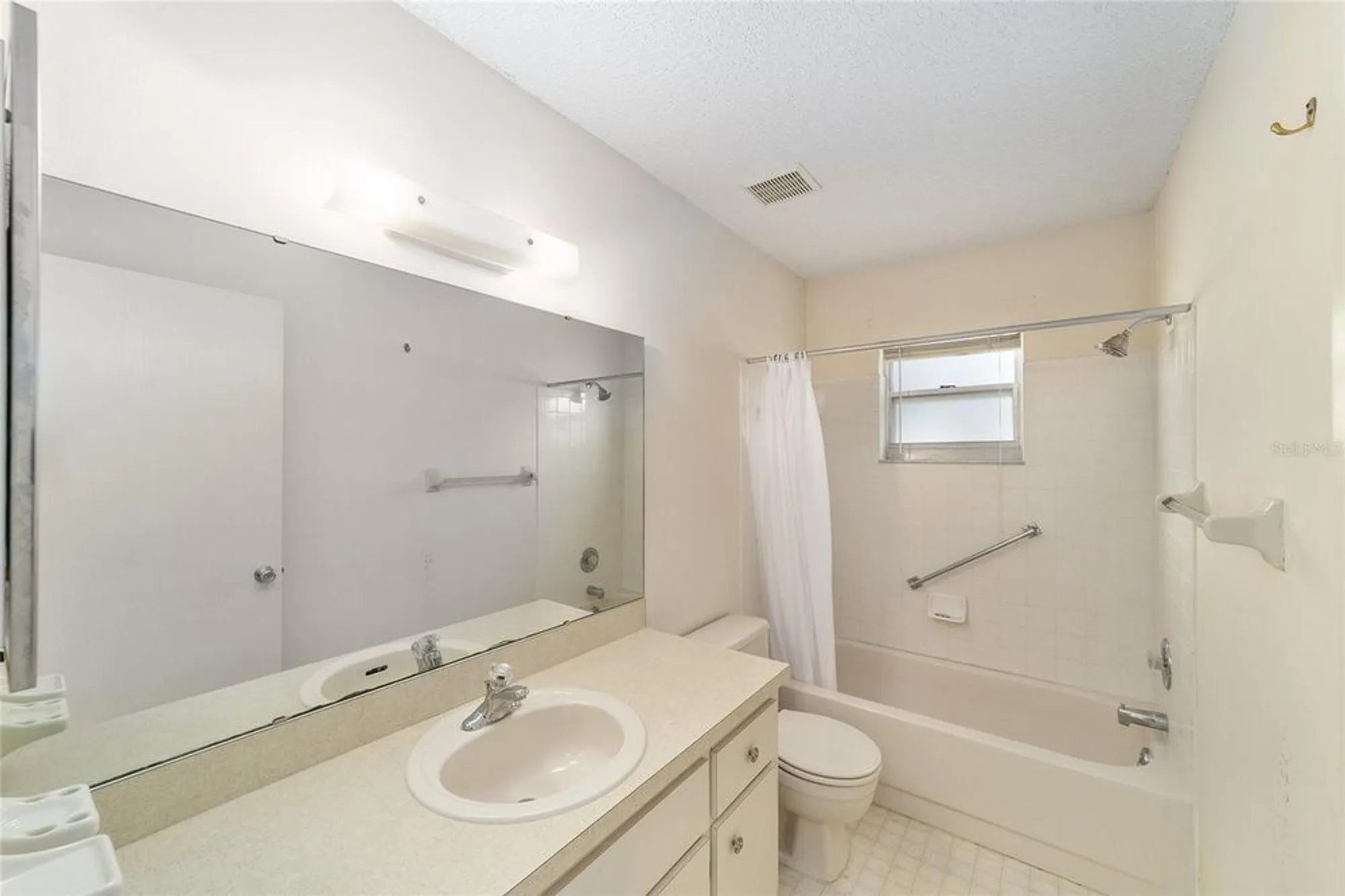 Property Slideshow image 30 of 38 | 9371 sw 82nd ter e, Ocala, FL, 34481