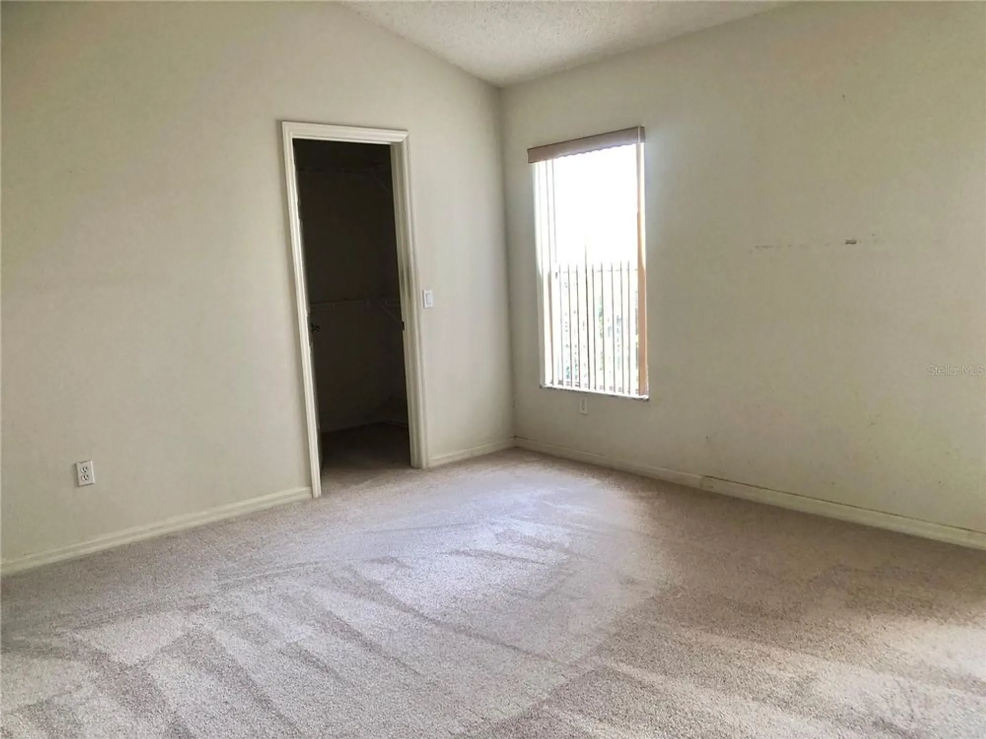 Property Slideshow image 12 of 25 | 1805 san luis ln, The Villages, FL, 32159