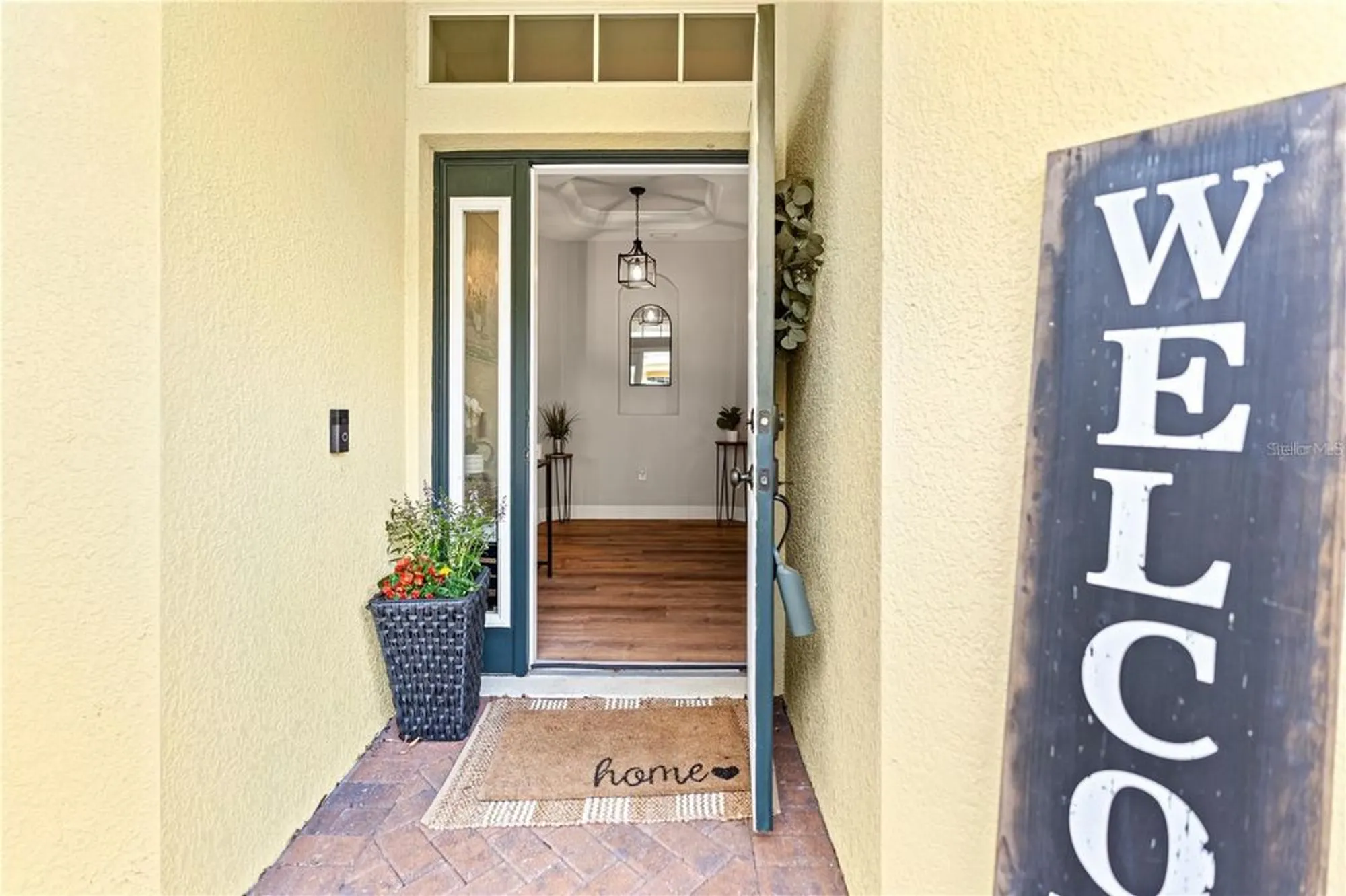 Property Slideshow image 54 of 78 | 1121 riverscape st, Bradenton, FL, 34208