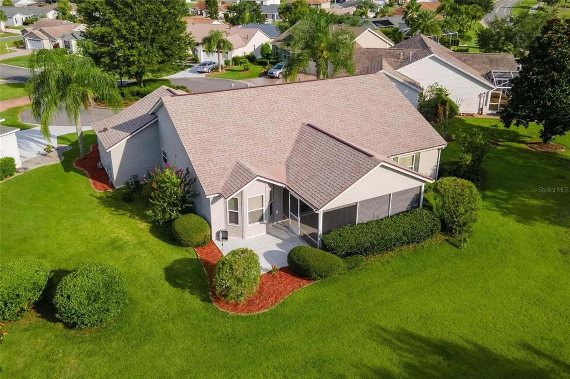 Property Slideshow image 2 of 44 | 471 gaskin ln, The Villages, FL, 32162