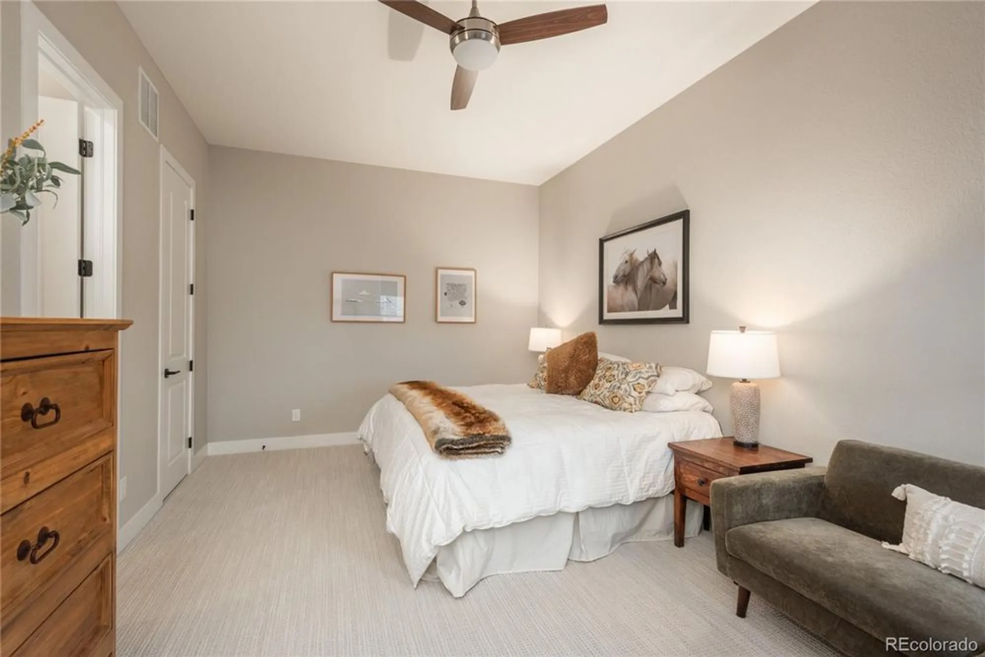 Property Slideshow image 20 of 49 | 5665 shadescale way, Castle Rock, CO, 80104