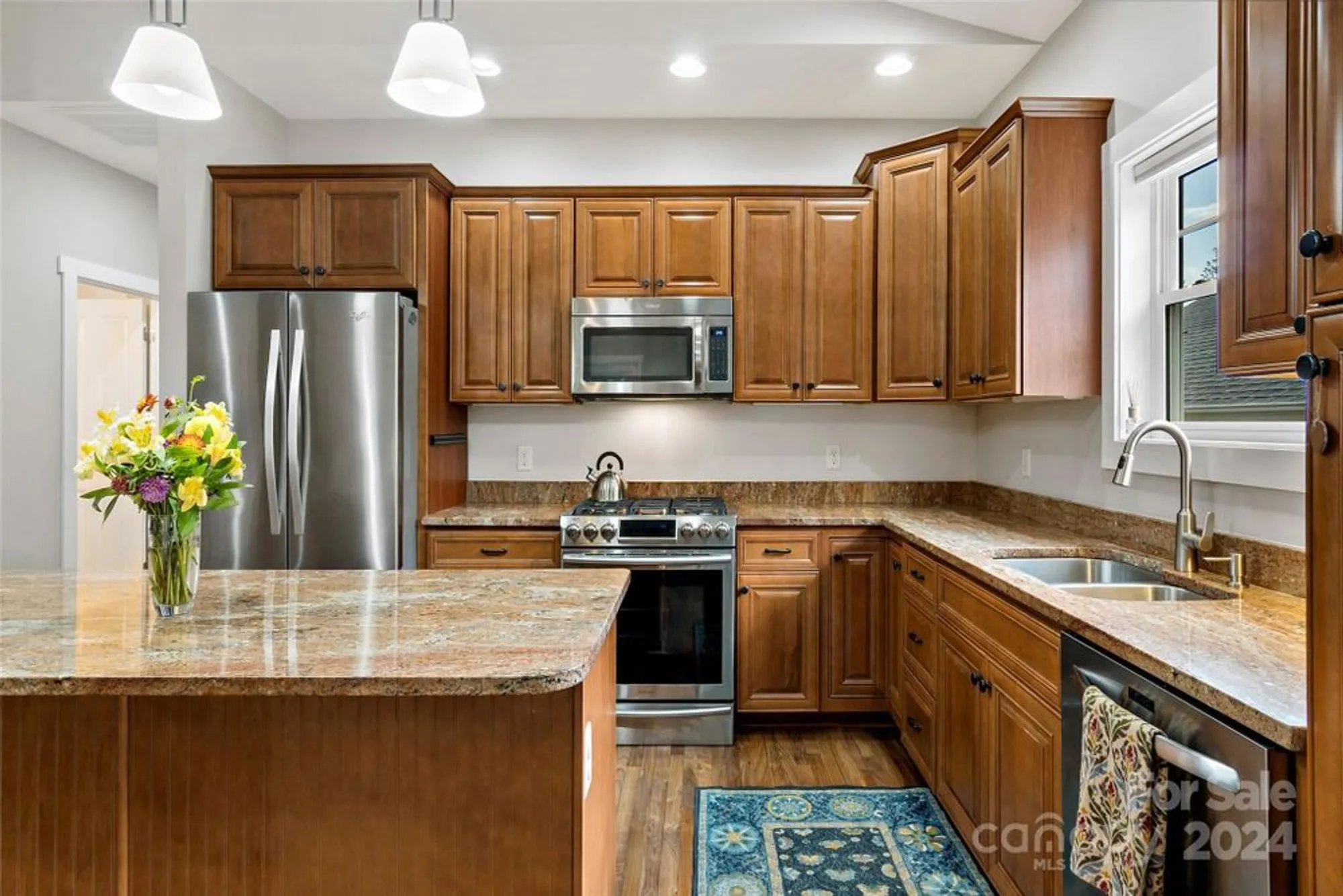 Property Slideshow image 18 of 43 | 4 nectar way, Swannanoa, NC, 28778