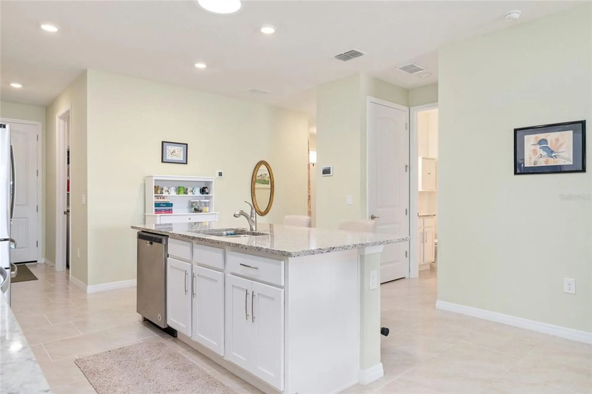 Property Slideshow image 13 of 77 | 17613 summersweet way, Clermont, FL, 34714