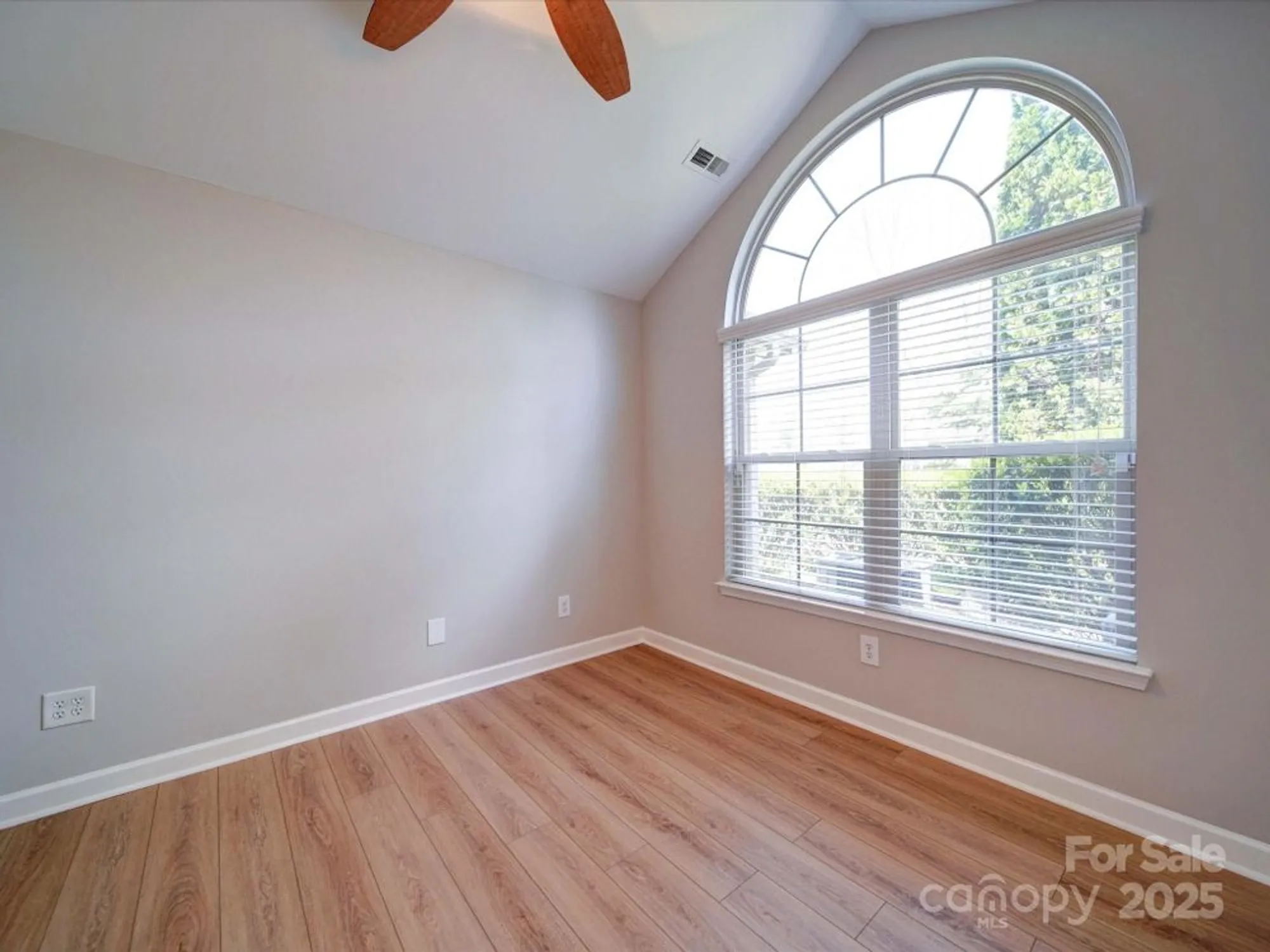 Property Slideshow image 31 of 48 | 4754 polo gate blvd, Charlotte, NC, 28216