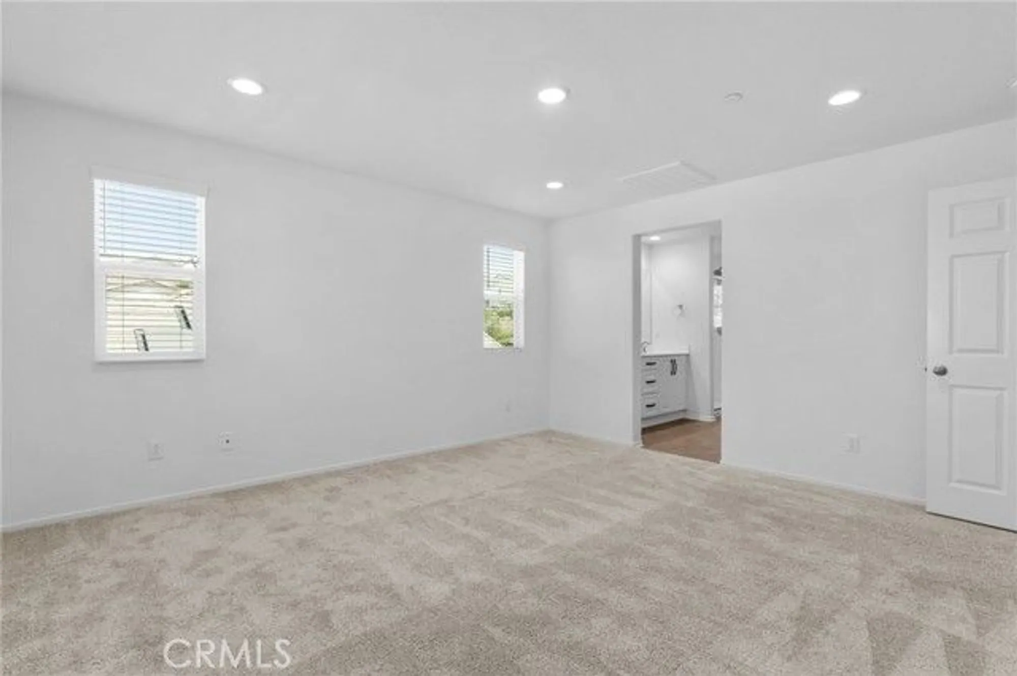 Property Slideshow image 19 of 47 | 24085 midvale ct, Corona, CA, 92883