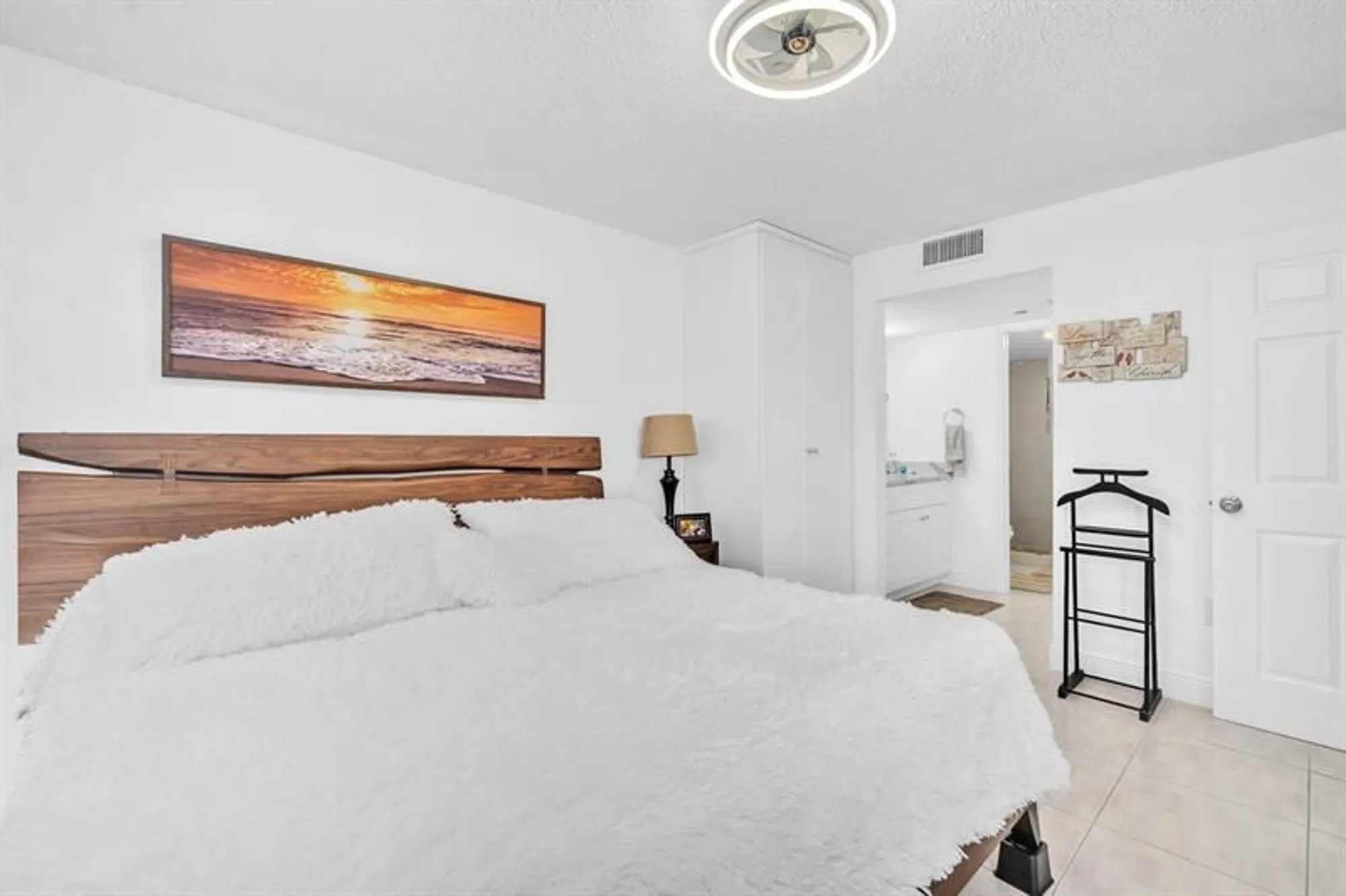 Property Slideshow image 11 of 26 | 1201 sw 141st ave # j409, Pembroke Pines, FL, 33027