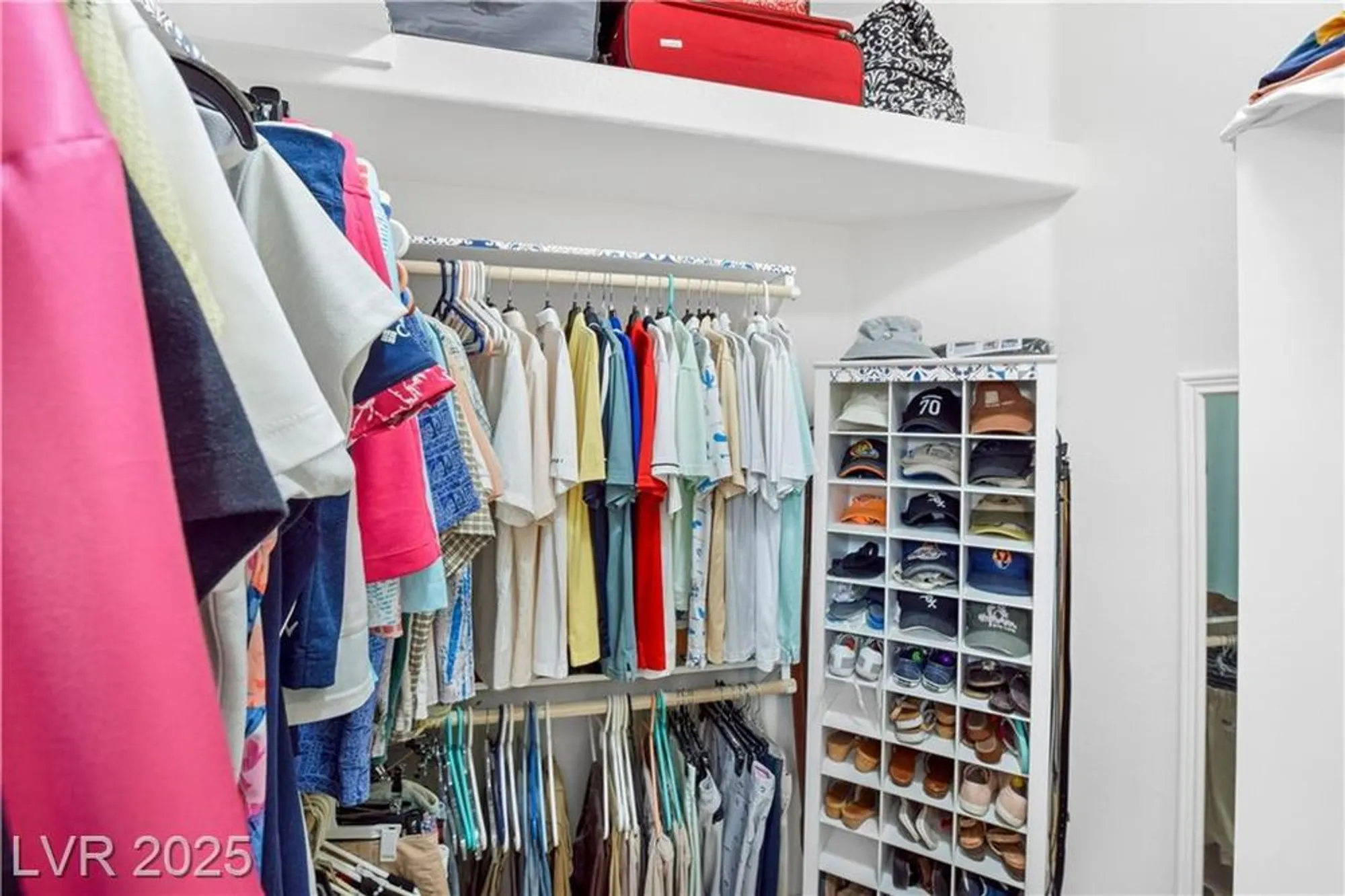 Property Slideshow image 24 of 40 | 2332 rumriver st, Las Vegas, NV, 89134