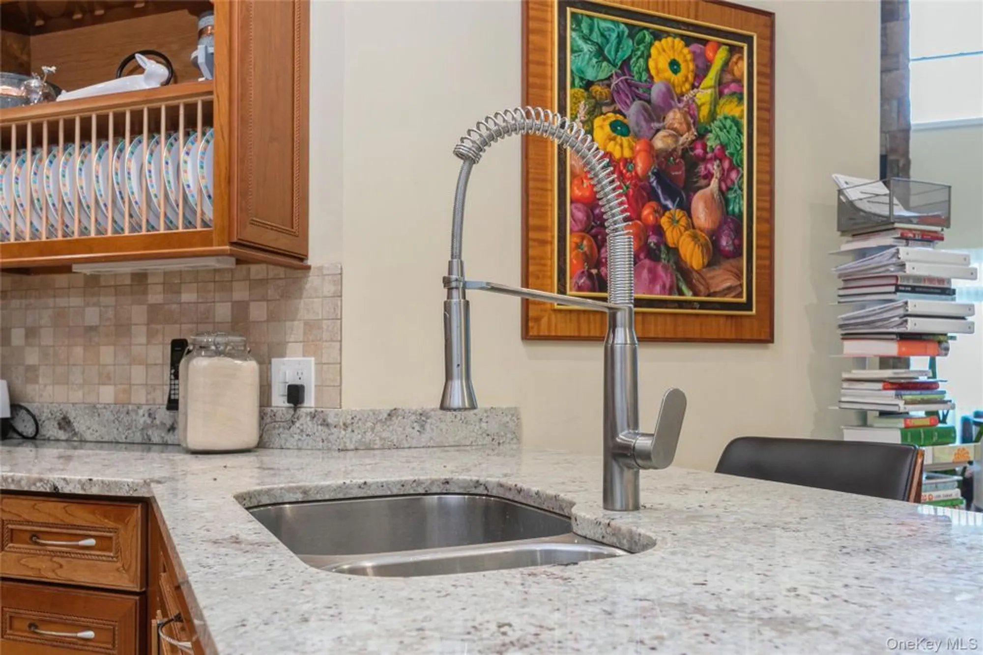 Property Slideshow image 6 of 44 | 95 cove ln, East Setauket, NY, 11733