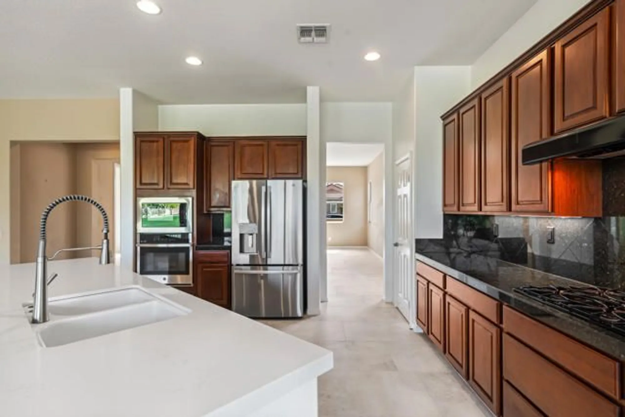 Property Slideshow image 17 of 67 | 43393 saint andrews dr, Indio, CA, 92201