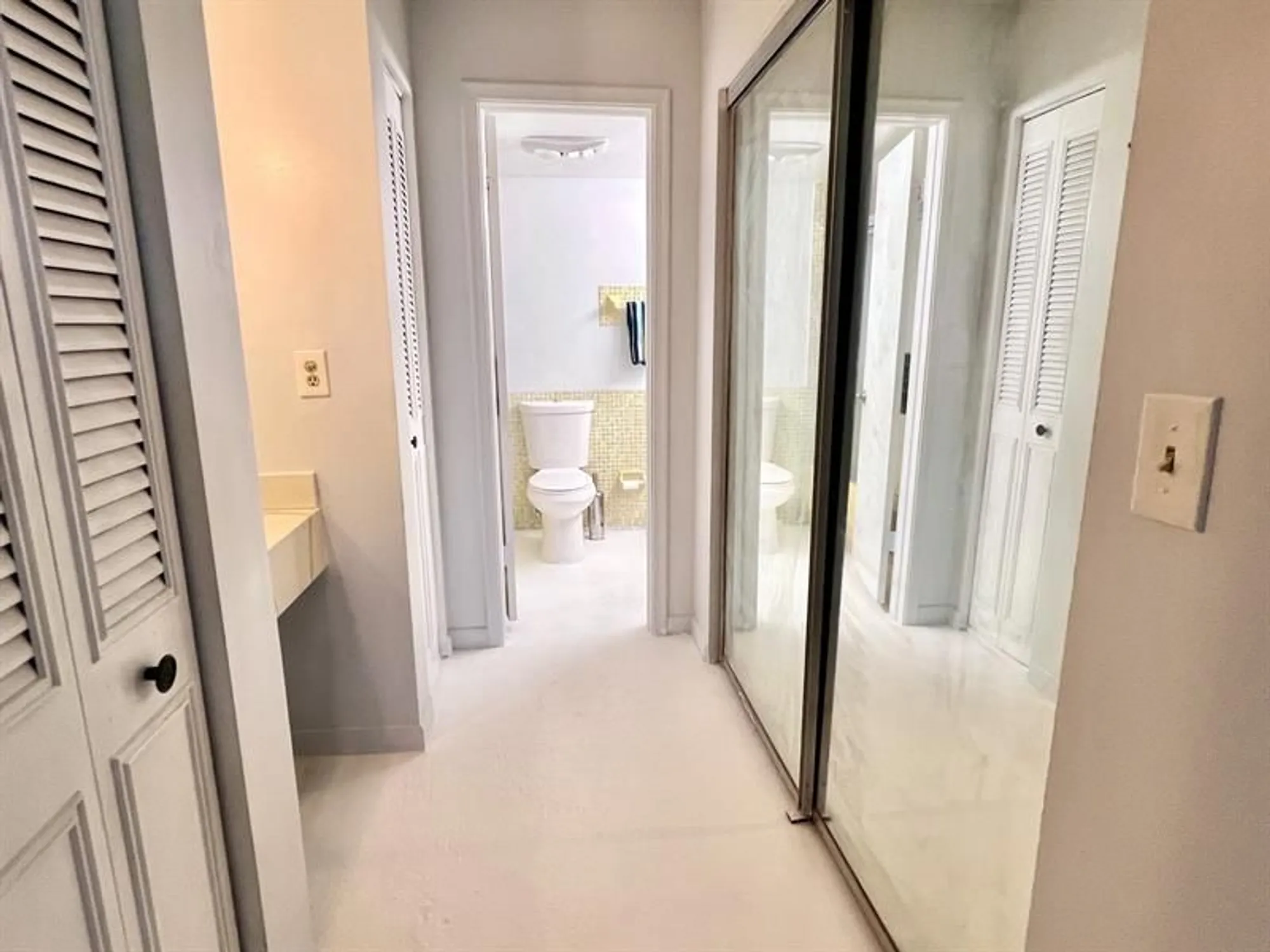 Property Slideshow image 19 of 44 | 4750 nw 22nd ct 507, Lauderhill, FL, 33313