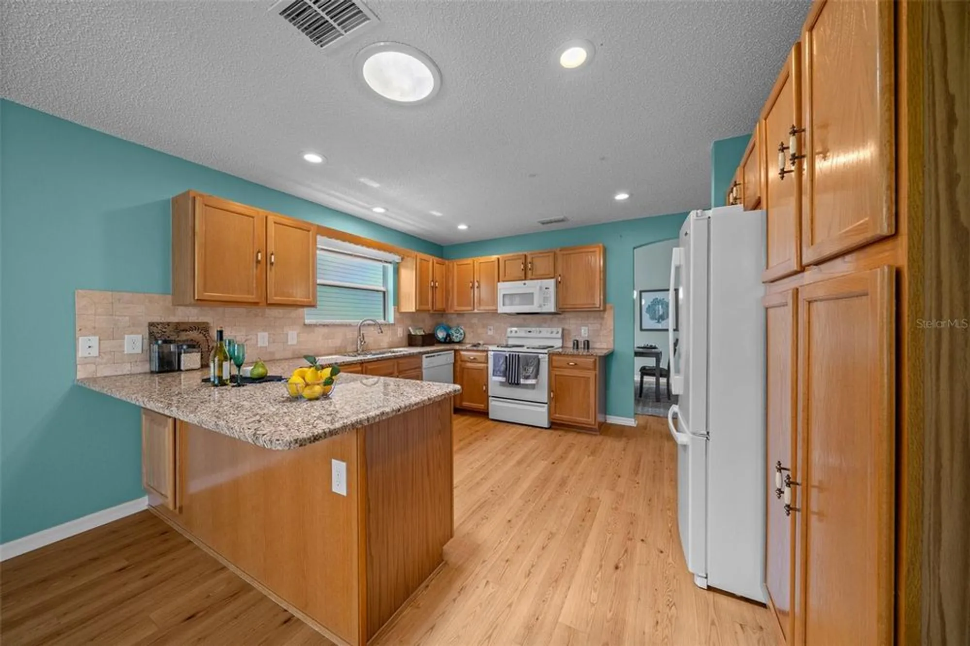 Property Slideshow image 9 of 47 | 710 antonia ln, The Villages, FL, 32159