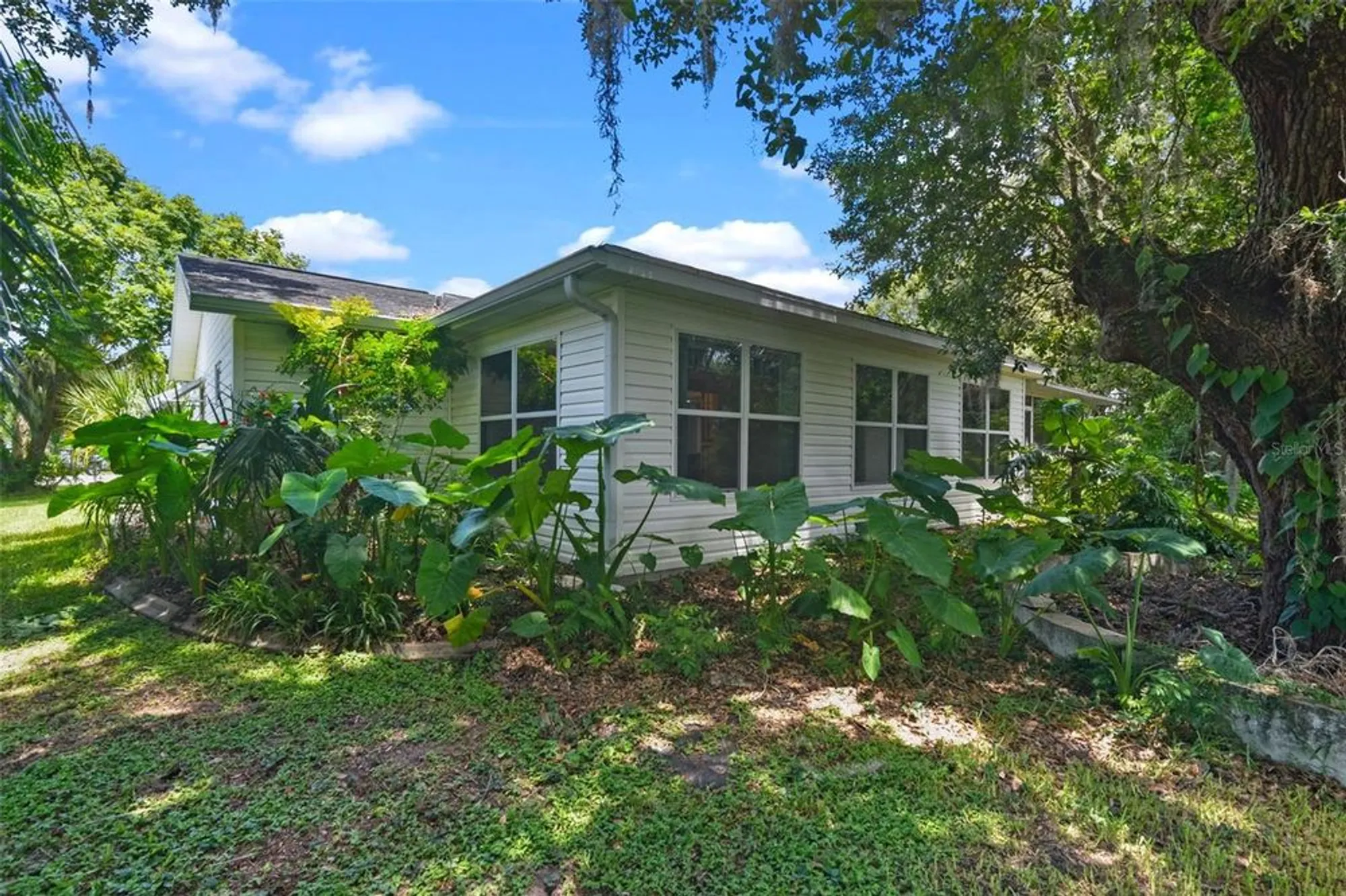 Property Slideshow image 47 of 68 | 10185 se 175th ln, Summerfield, FL, 34491