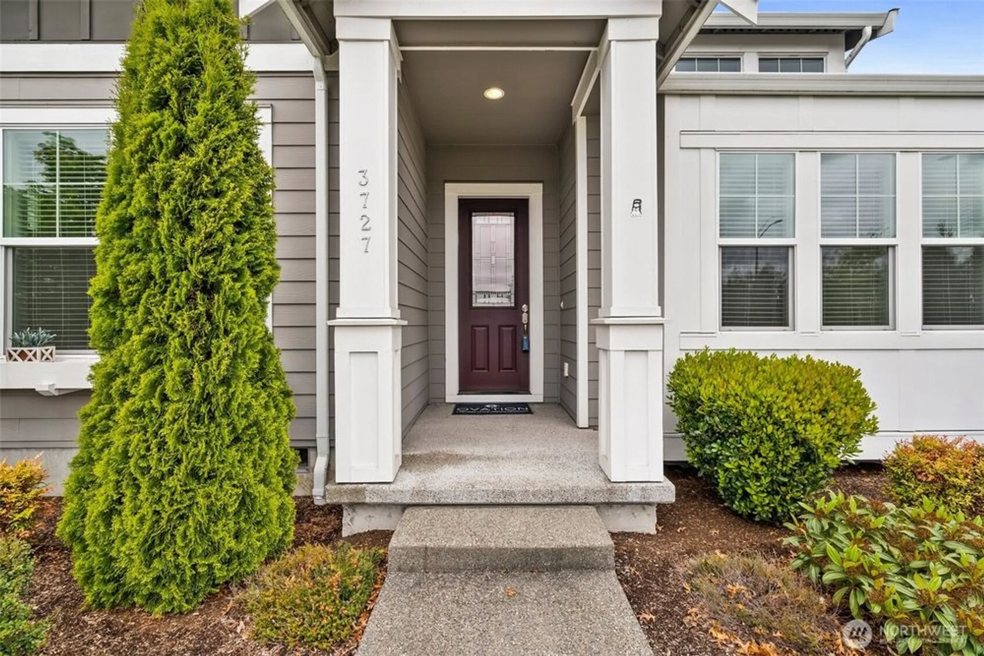 Property Slideshow image 21 of 24 | 3727 oakwood st se, Olympia, WA, 98513