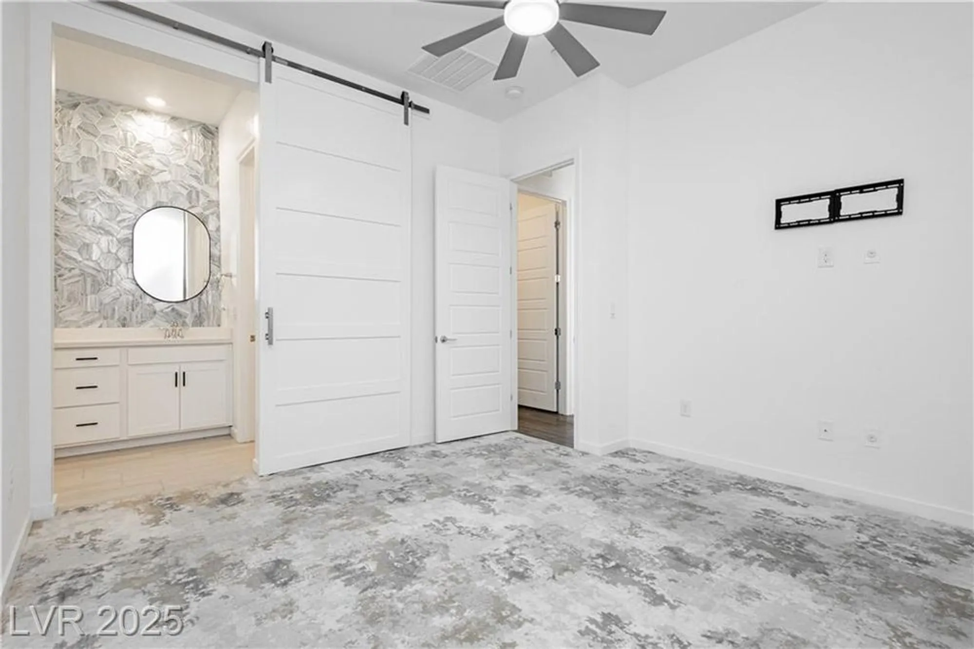 Property Slideshow image 23 of 45 | 901 allister fields ln, Las Vegas, NV, 89138