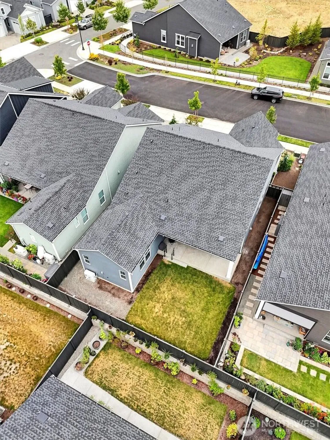 Property Slideshow image 26 of 39 | 23612 se aspen st, Black Diamond, WA, 98010