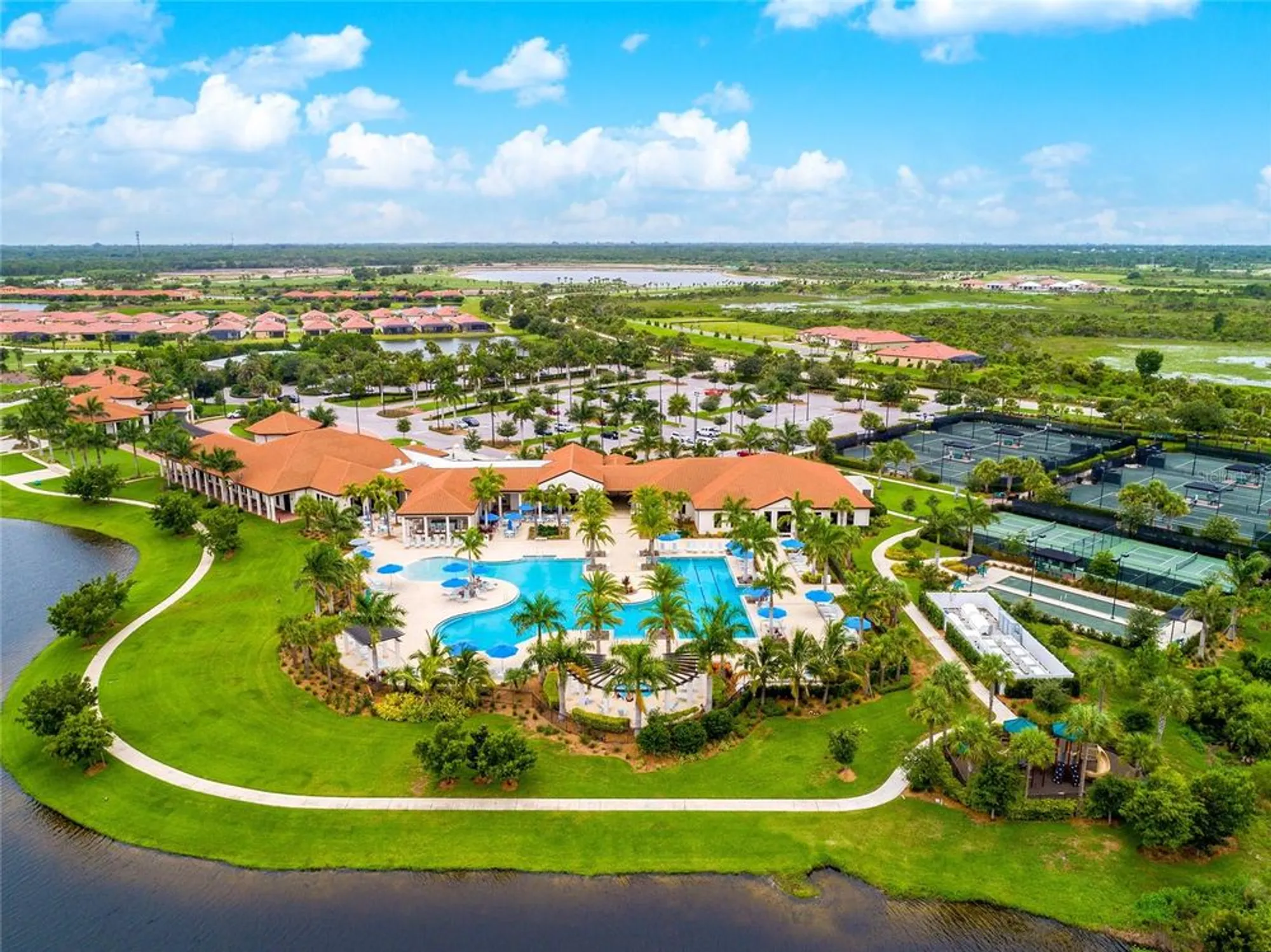 Property Slideshow image 62 of 94 | 10817 whisk fern dr, Venice, FL, 34293