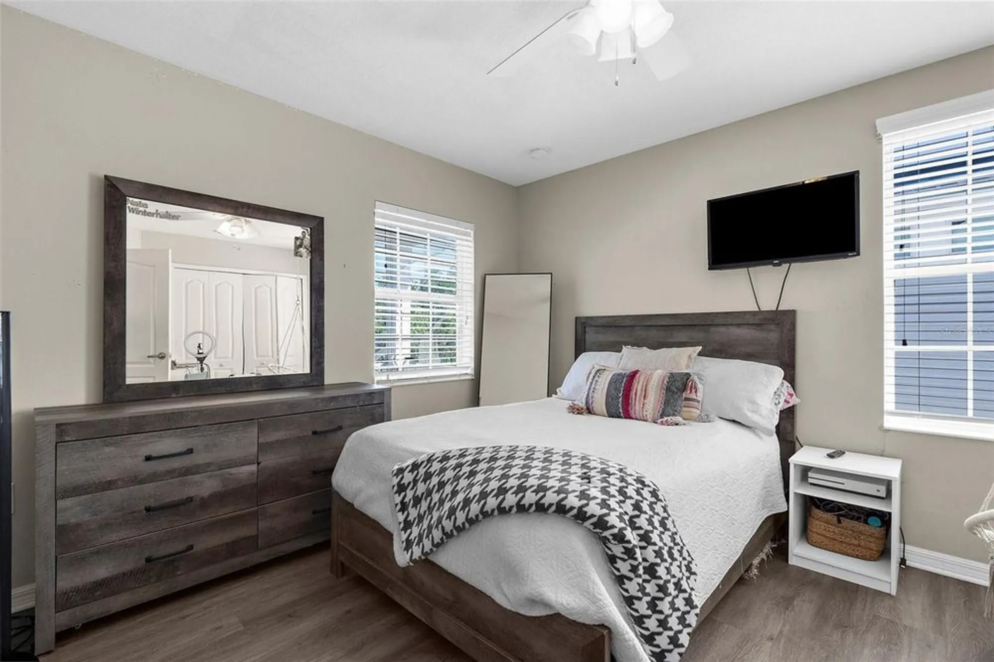 Property Slideshow image 29 of 50 | 12520 shimmering oak cir, Venice, FL, 34293