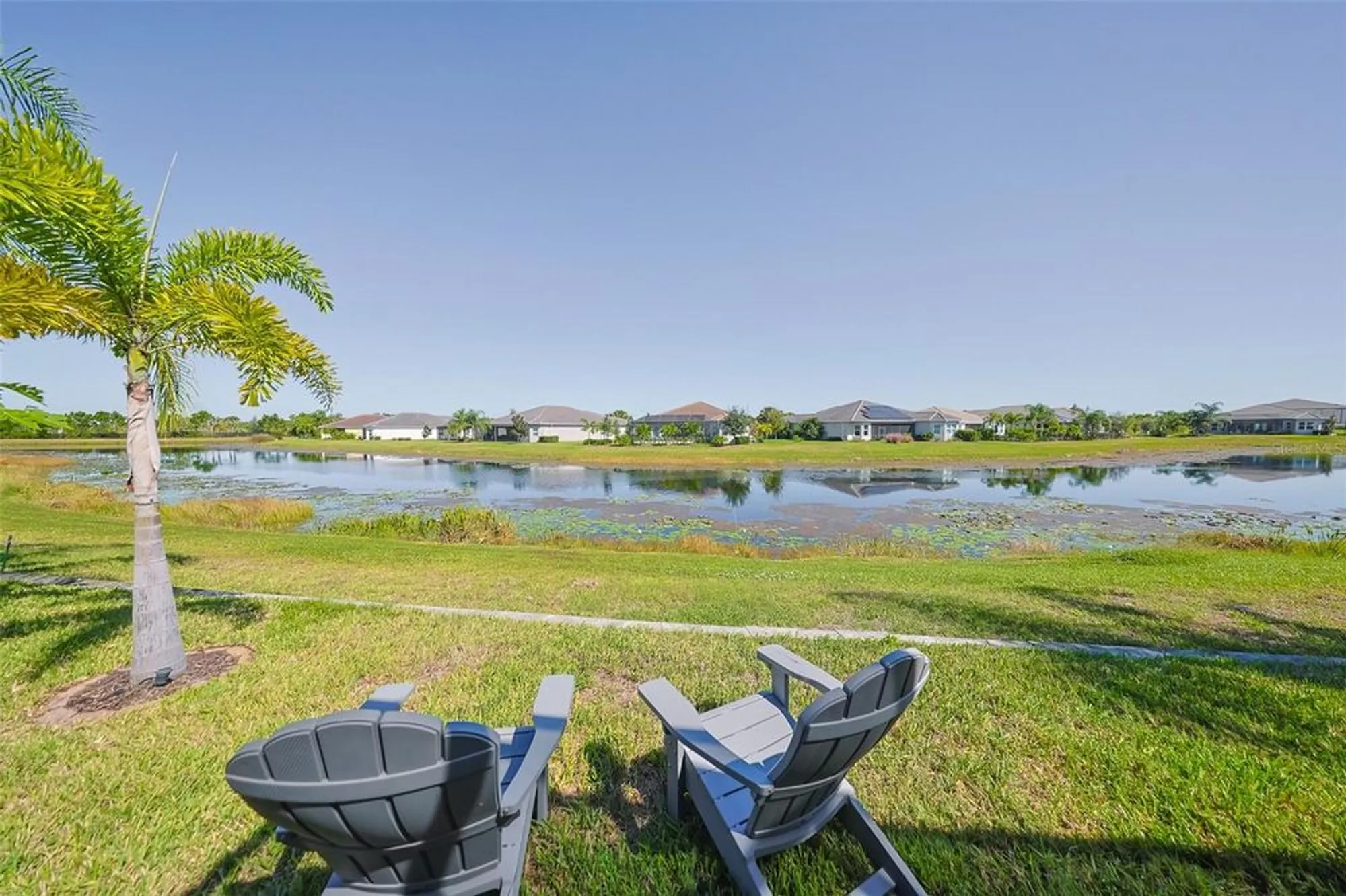 Property Slideshow image 39 of 58 | 4920 sevilla shores dr, Wimauma, FL, 33598