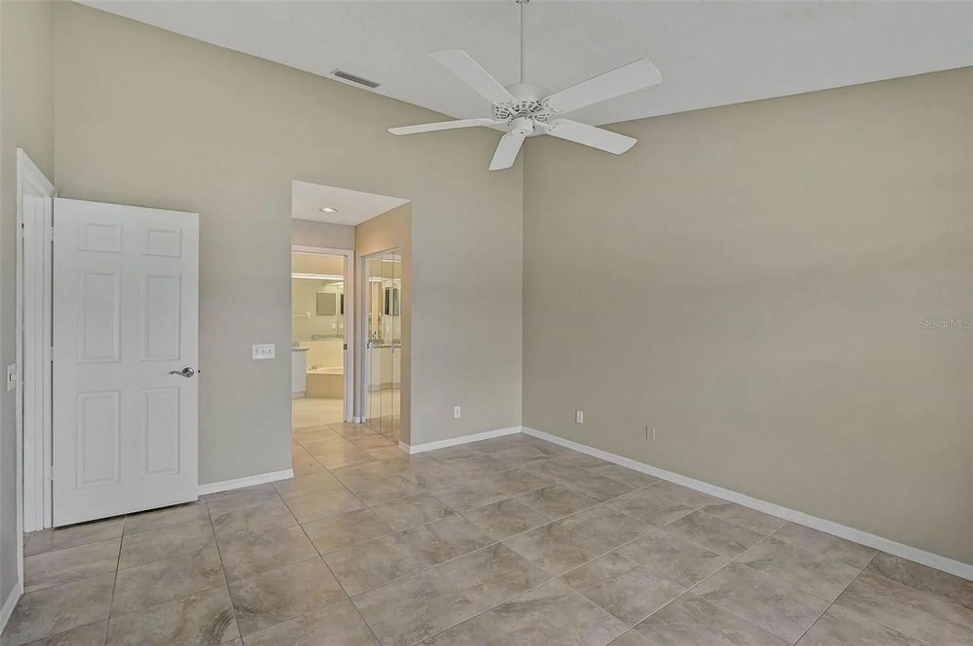 Property Slideshow image 23 of 50 | 7146 lakeside dr, Sarasota, FL, 34243