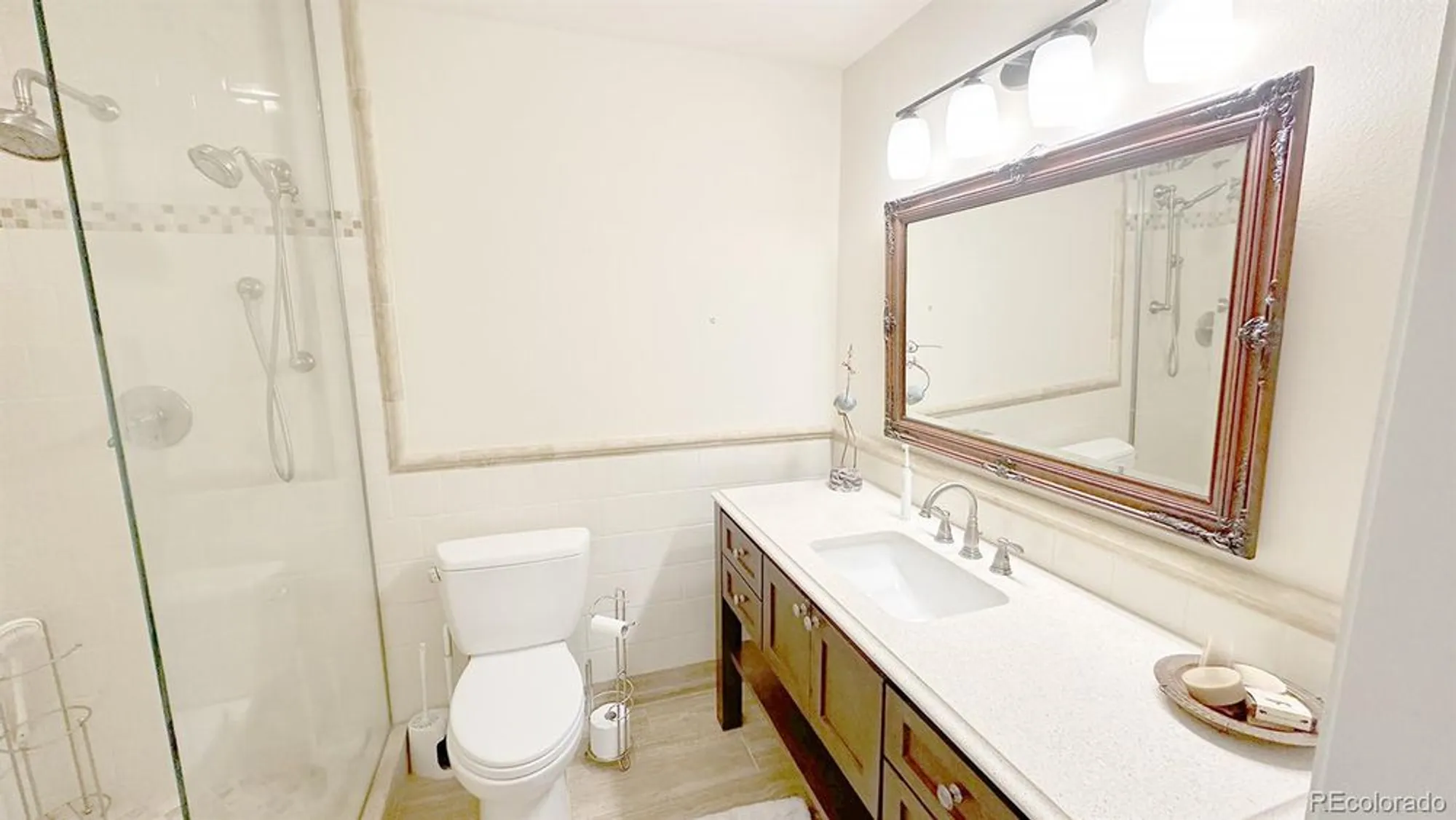 Property Slideshow image 16 of 18 | 725 s alton way unit 4d, Denver, CO, 80247