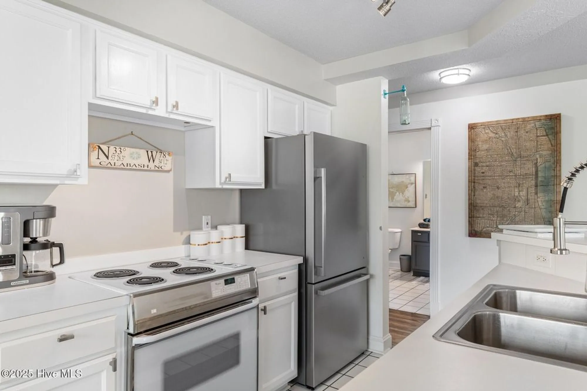 Property Slideshow image 7 of 35 | 330 s middleton dr 609, Calabash, NC, 28467