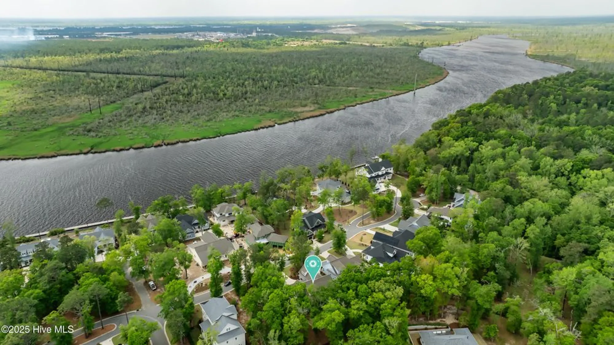 Property Slideshow image 60 of 112 | 3722 white cliffs dr, Castle Hayne, NC, 28429