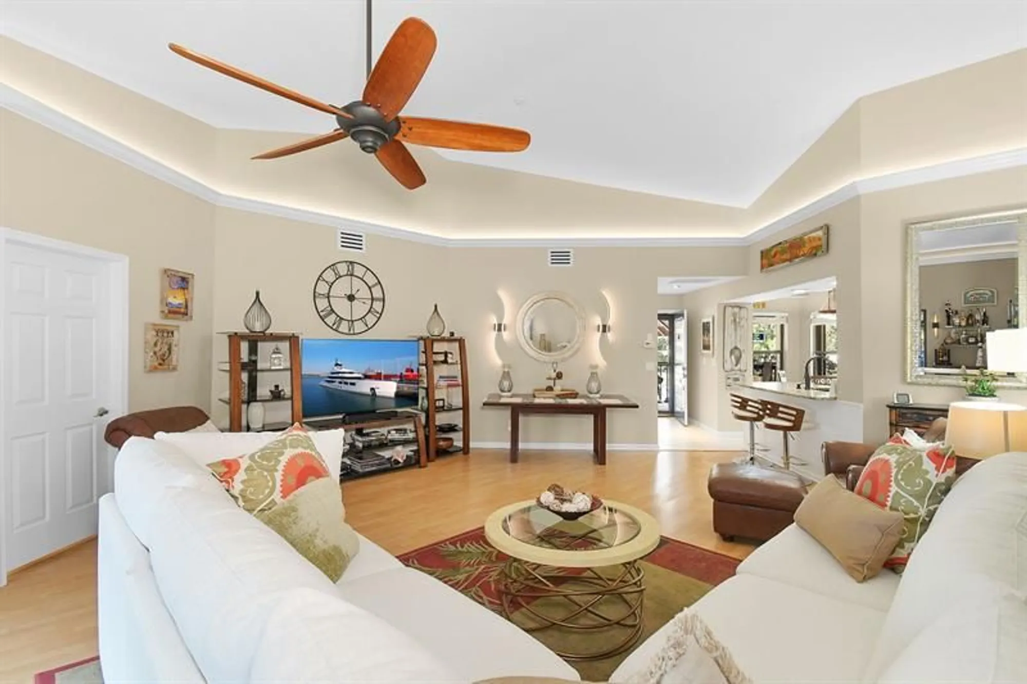 Property Slideshow image 15 of 63 | 6040 se martinique dr 201, Stuart, FL, 34997