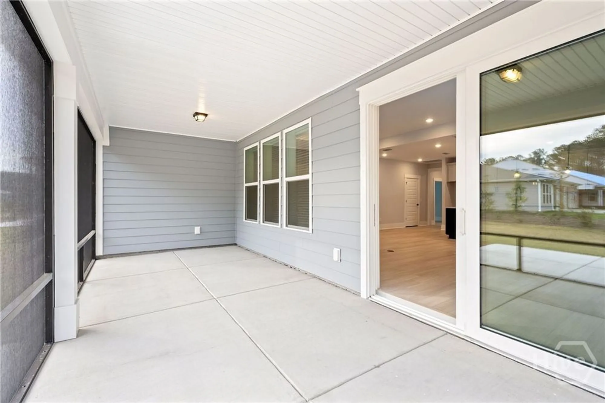 Property Slideshow image 25 of 59 | 273 birch dr, Richmond Hill, GA, 31324