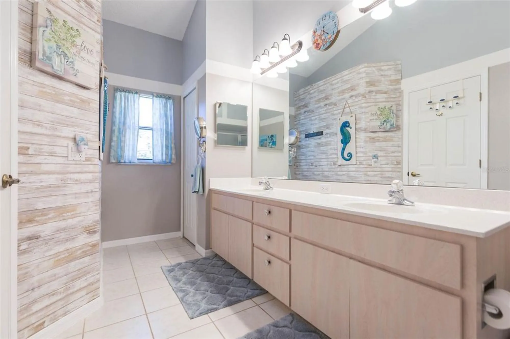 Property Slideshow image 33 of 60 | 11321 copley ct, Spring Hill, FL, 34609