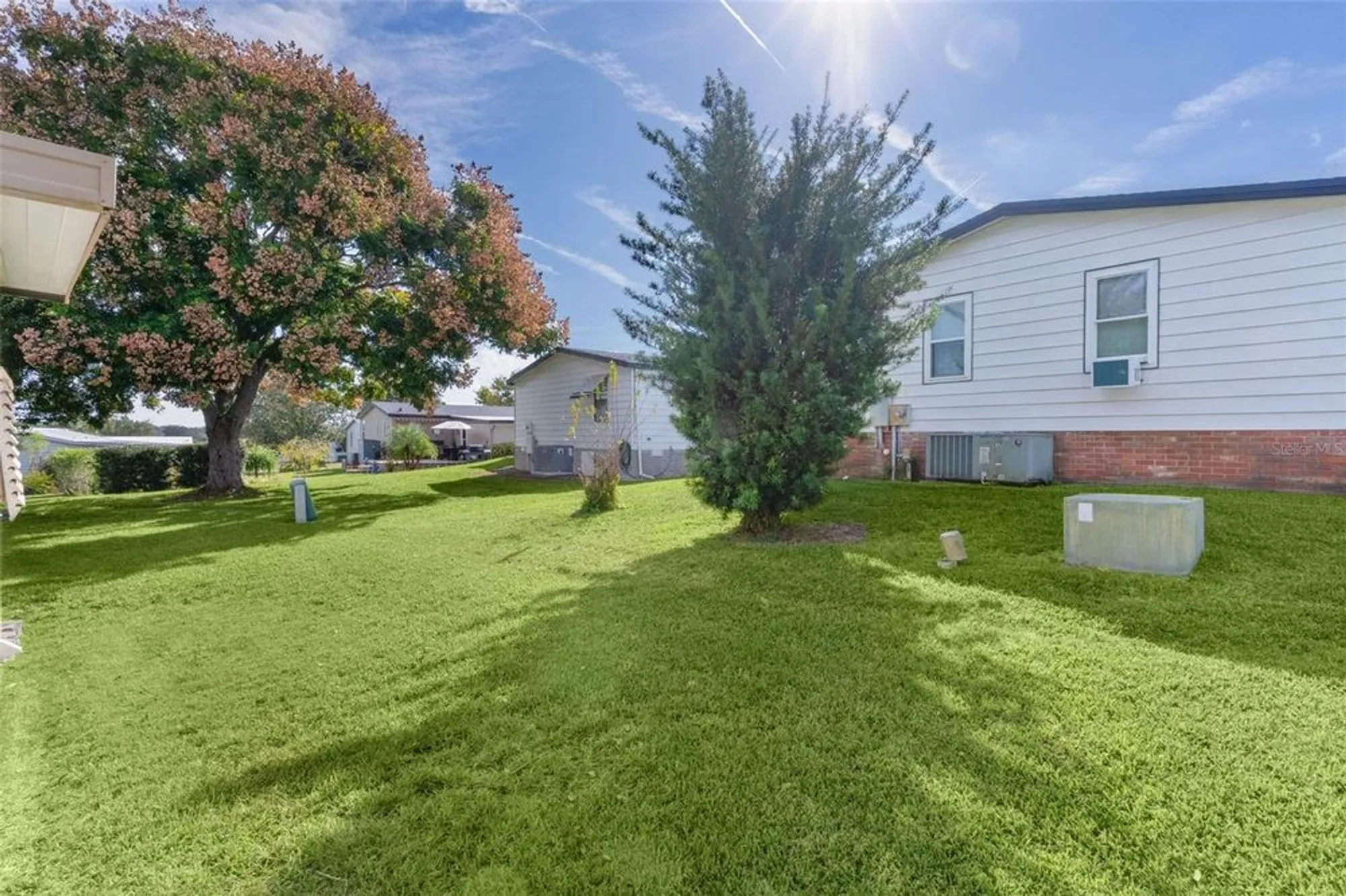 Property Slideshow image 28 of 42 | 1717 palm aire dr, Lady Lake, FL, 32159