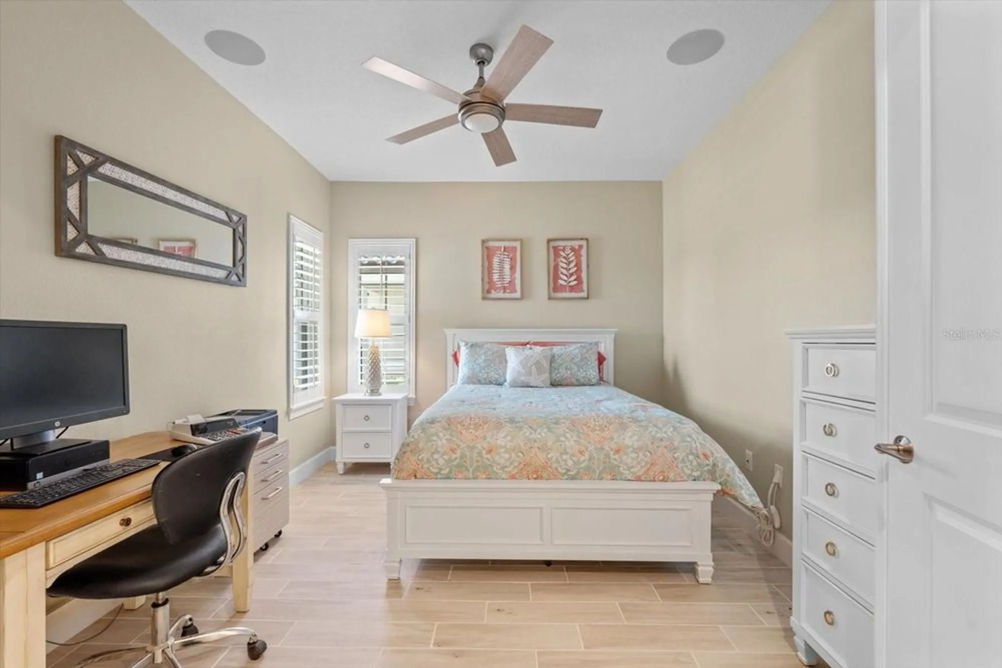 Property Slideshow image 28 of 54 | 11127 devonbridge dr, Palmetto, FL, 34221