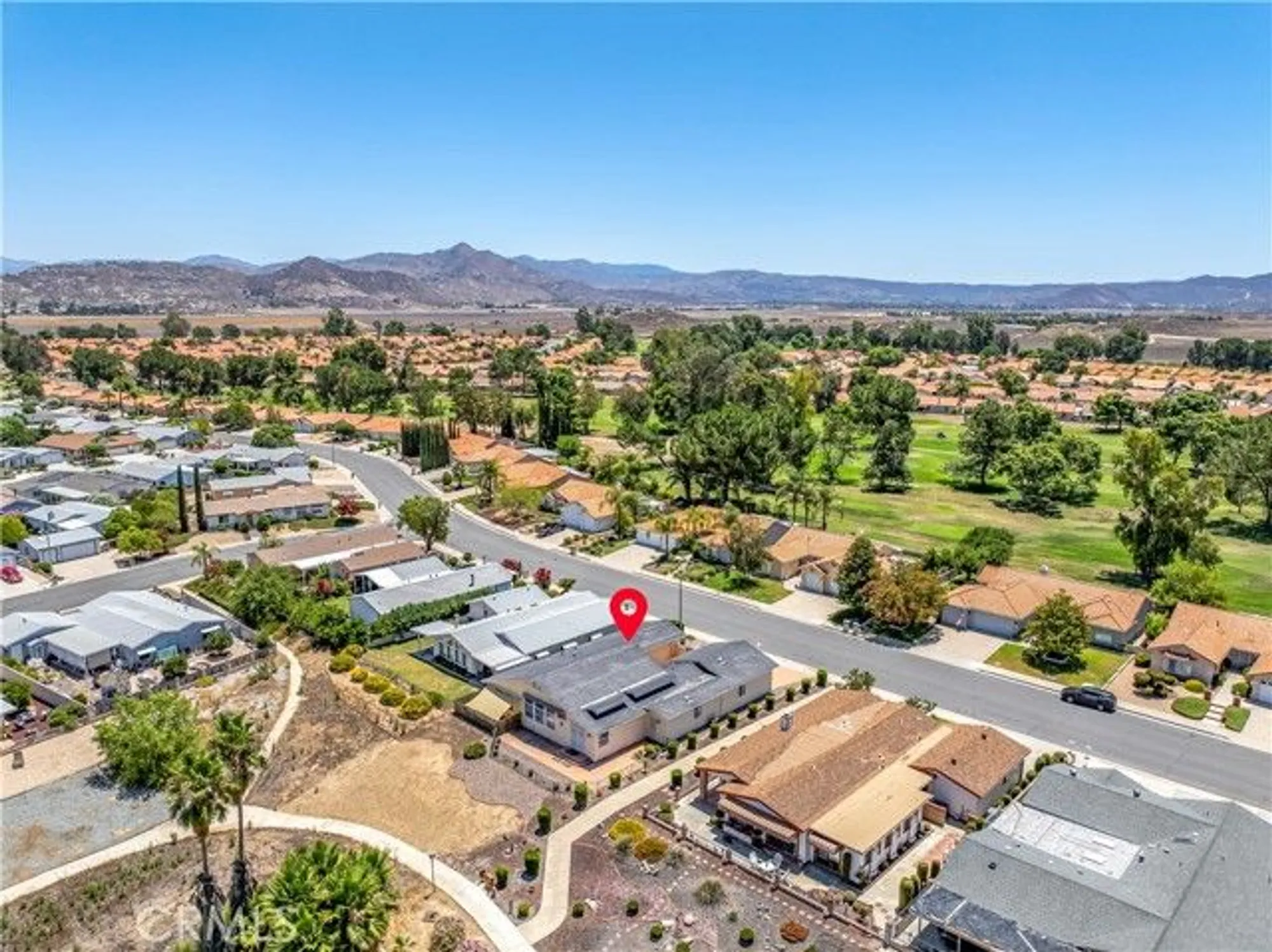 Property Slideshow image 40 of 48 | 2752 peach tree st, Hemet, CA, 92545