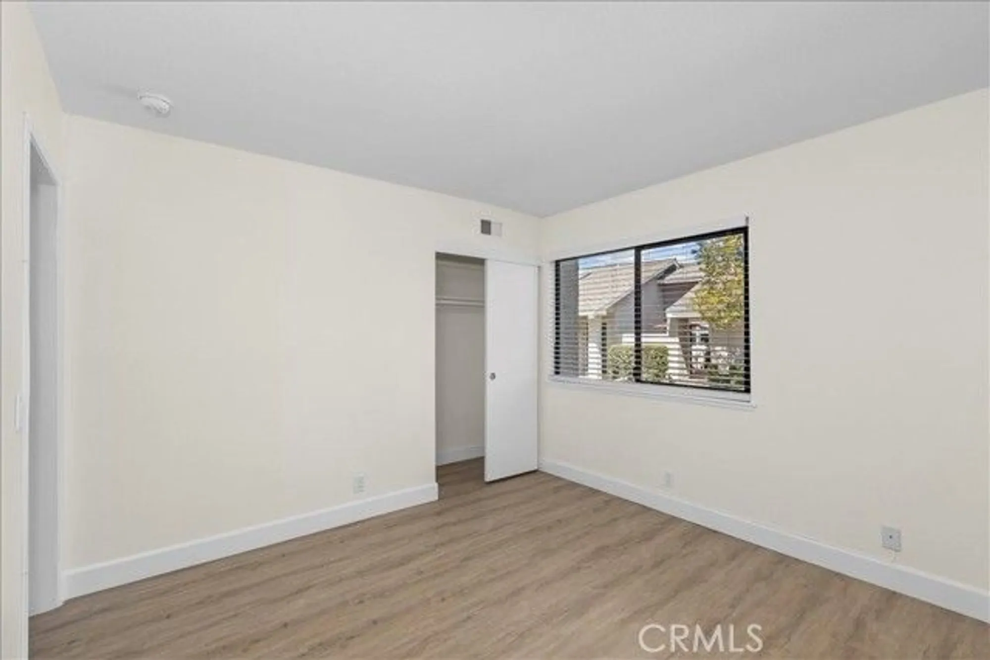 Property Slideshow image 19 of 34 | 8646 butte cir unit 607e, Huntington Beach, CA, 92646