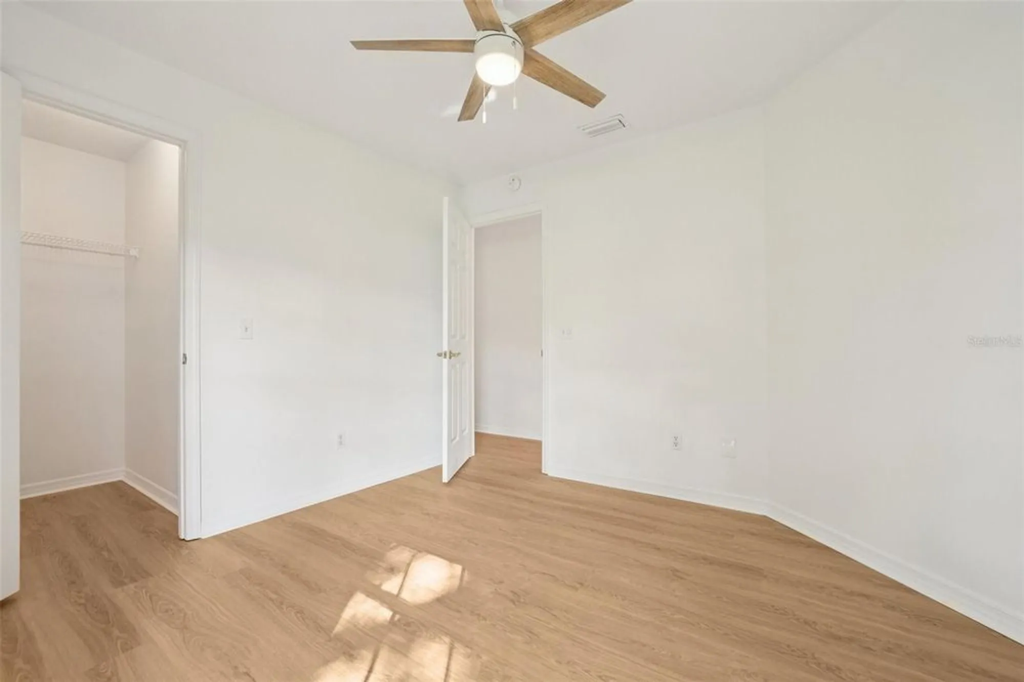 Property Slideshow image 33 of 41 | 512 juniper way, Tavares, FL, 32778