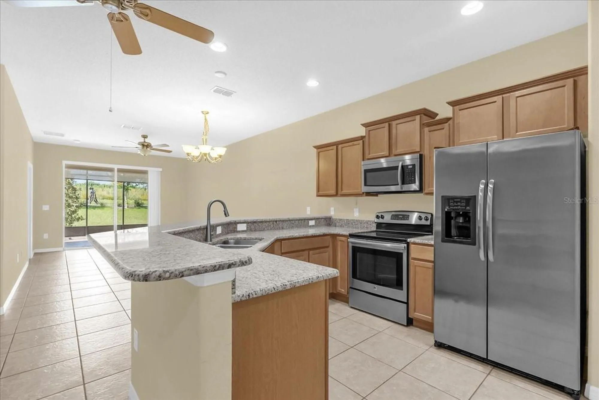 Property Slideshow image 9 of 38 | 3205 sonesta ct b, Clermont, FL, 34711