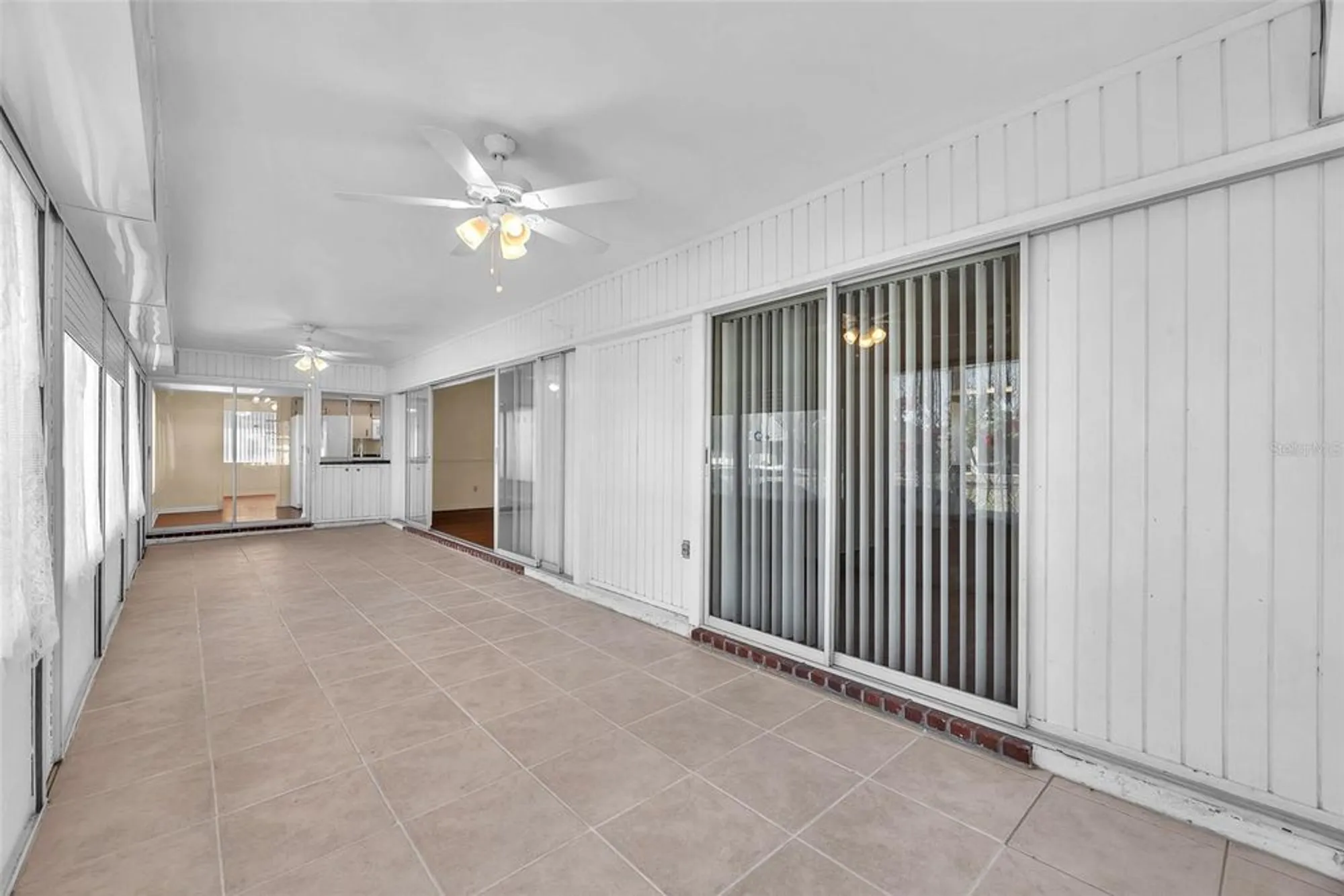 Property Slideshow image 11 of 30 | 1722 coco palm cir, Sun City Center, FL, 33573