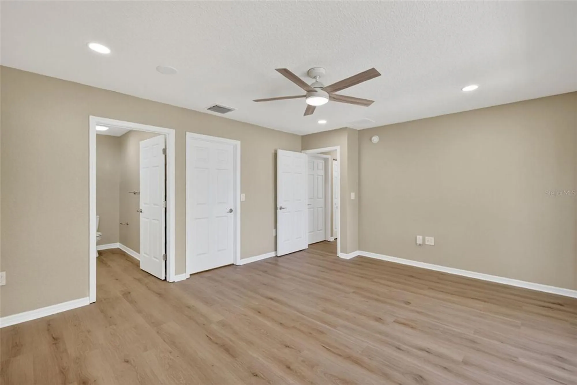 Property Slideshow image 10 of 29 | 13520 se 87th cir, Summerfield, FL, 34491