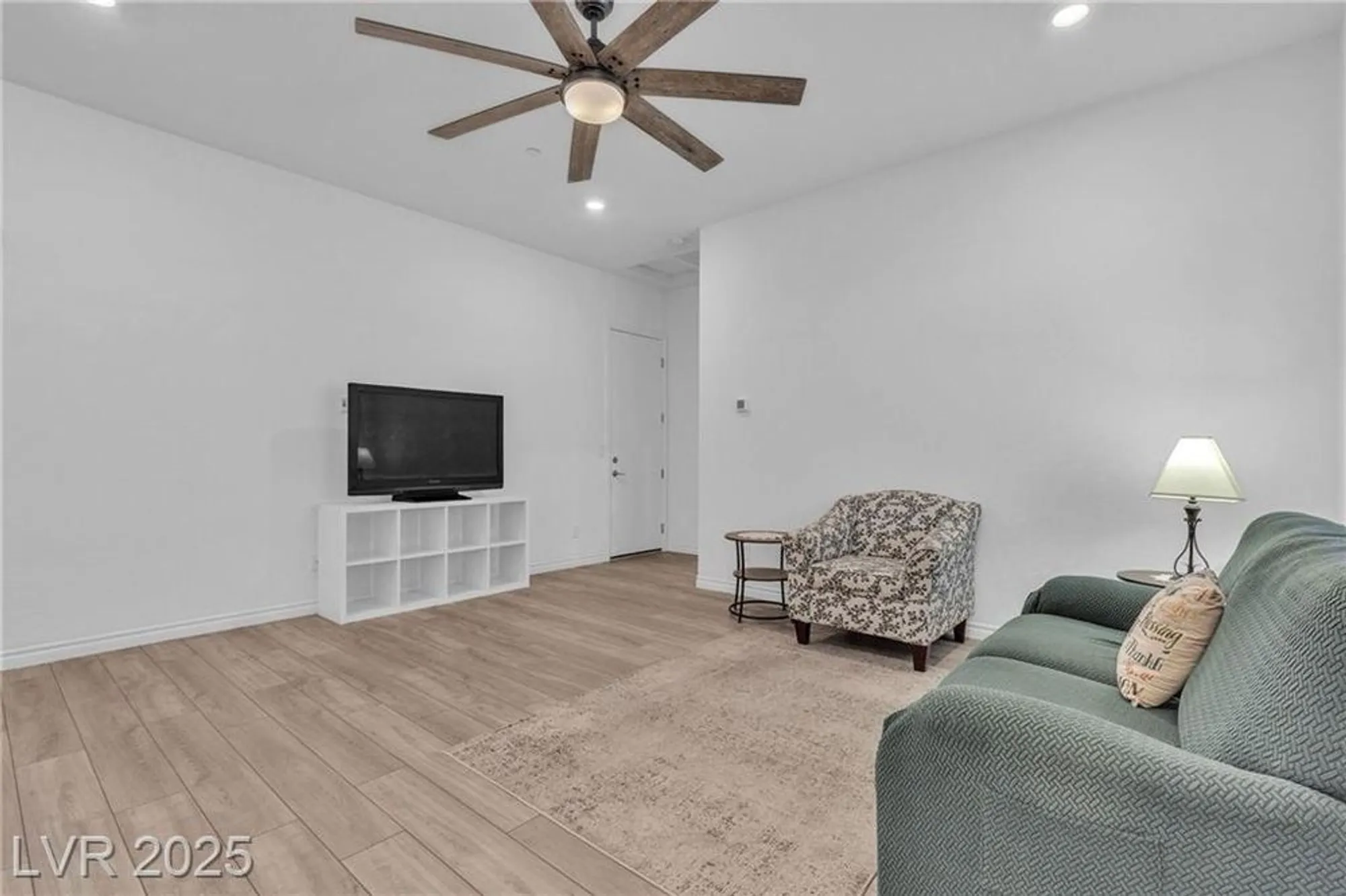 Property Slideshow image 5 of 59 | 778 hibiscuss blossom st, Henderson, NV, 89011
