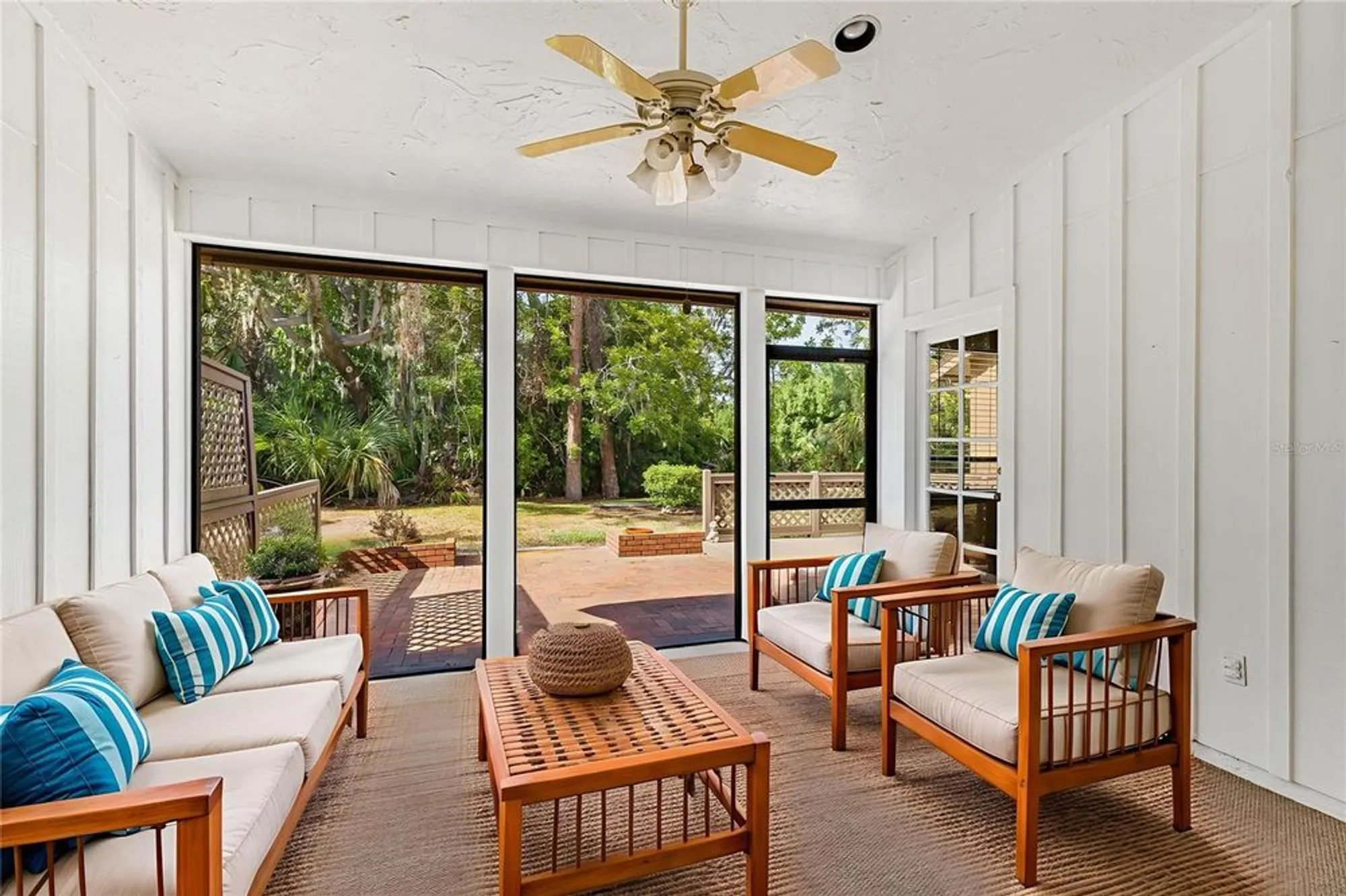 Property Slideshow image 26 of 44 | 7106 saint andrews ln, Sarasota, FL, 34243