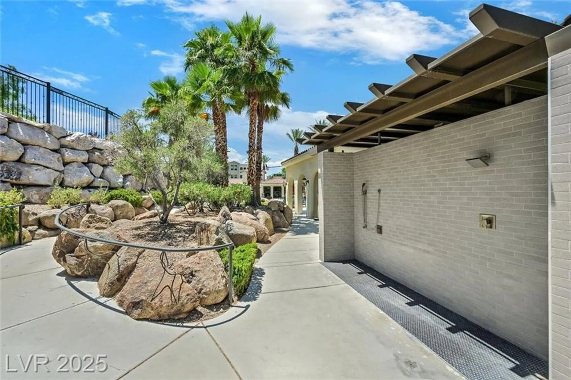 Property Slideshow image 31 of 47 | 2555 hampton rd 10301, Henderson, NV, 89052