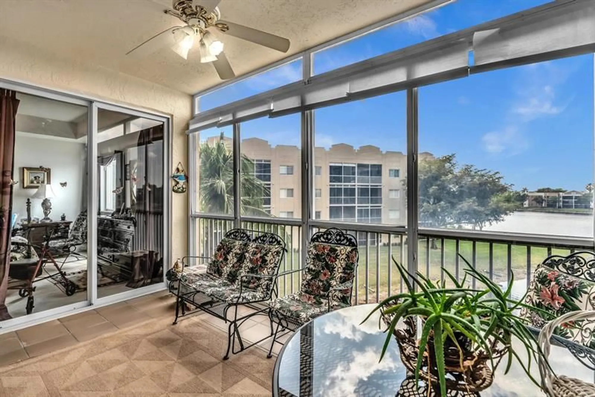 Property Slideshow image 40 of 76 | 7715 southampton ter 301, Tamarac, FL, 33321