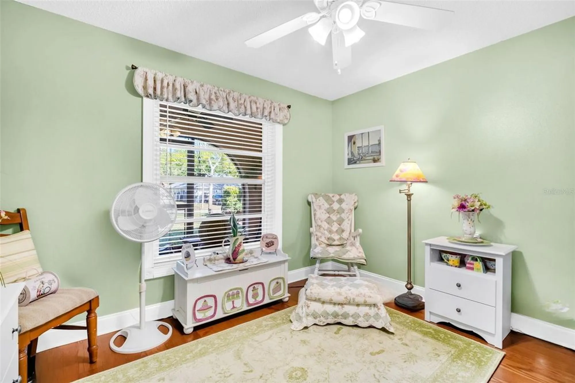 Property Slideshow image 20 of 49 | 3481 maclaren dr, Palm Harbor, FL, 34684