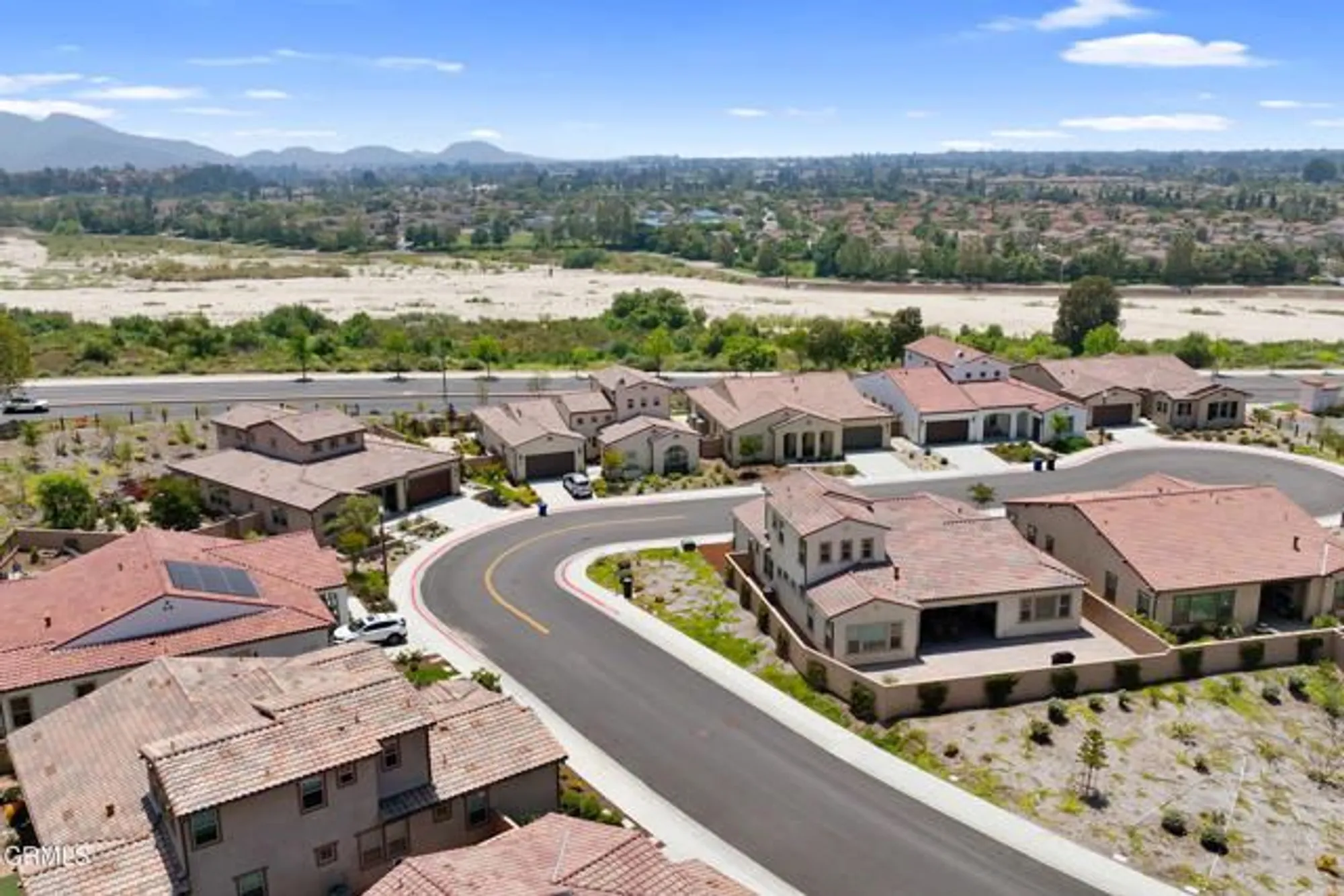 Property Slideshow image 73 of 76 | 2188 jovana ct, Camarillo, CA, 93012