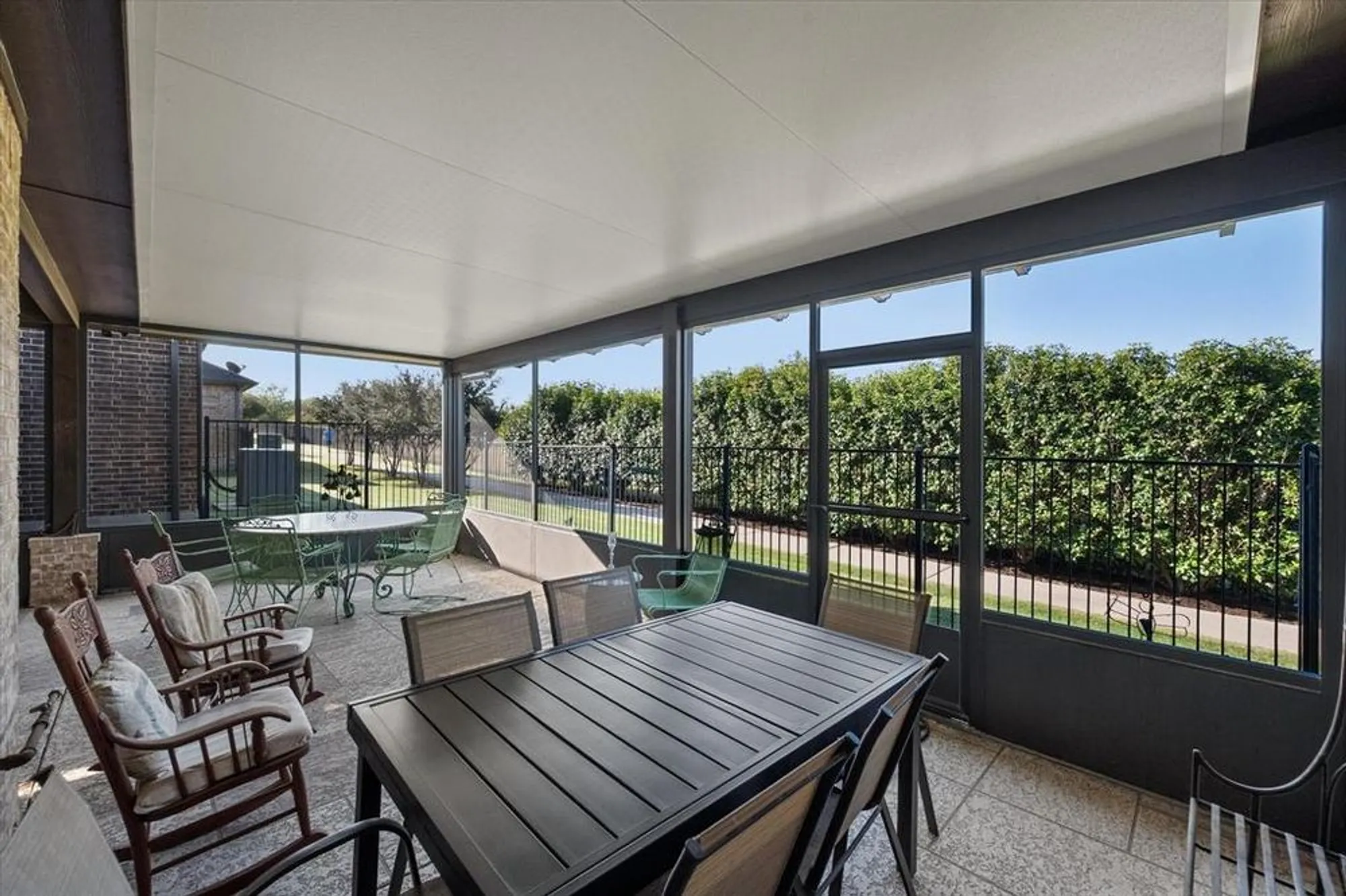 Property Slideshow image 23 of 39 | 2815 vista azul pl 2815, Mansfield, TX, 76063